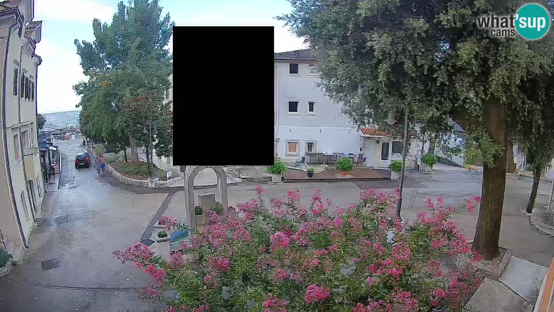 Web kamera centar Mošćeničke Drage – Pogled uživo