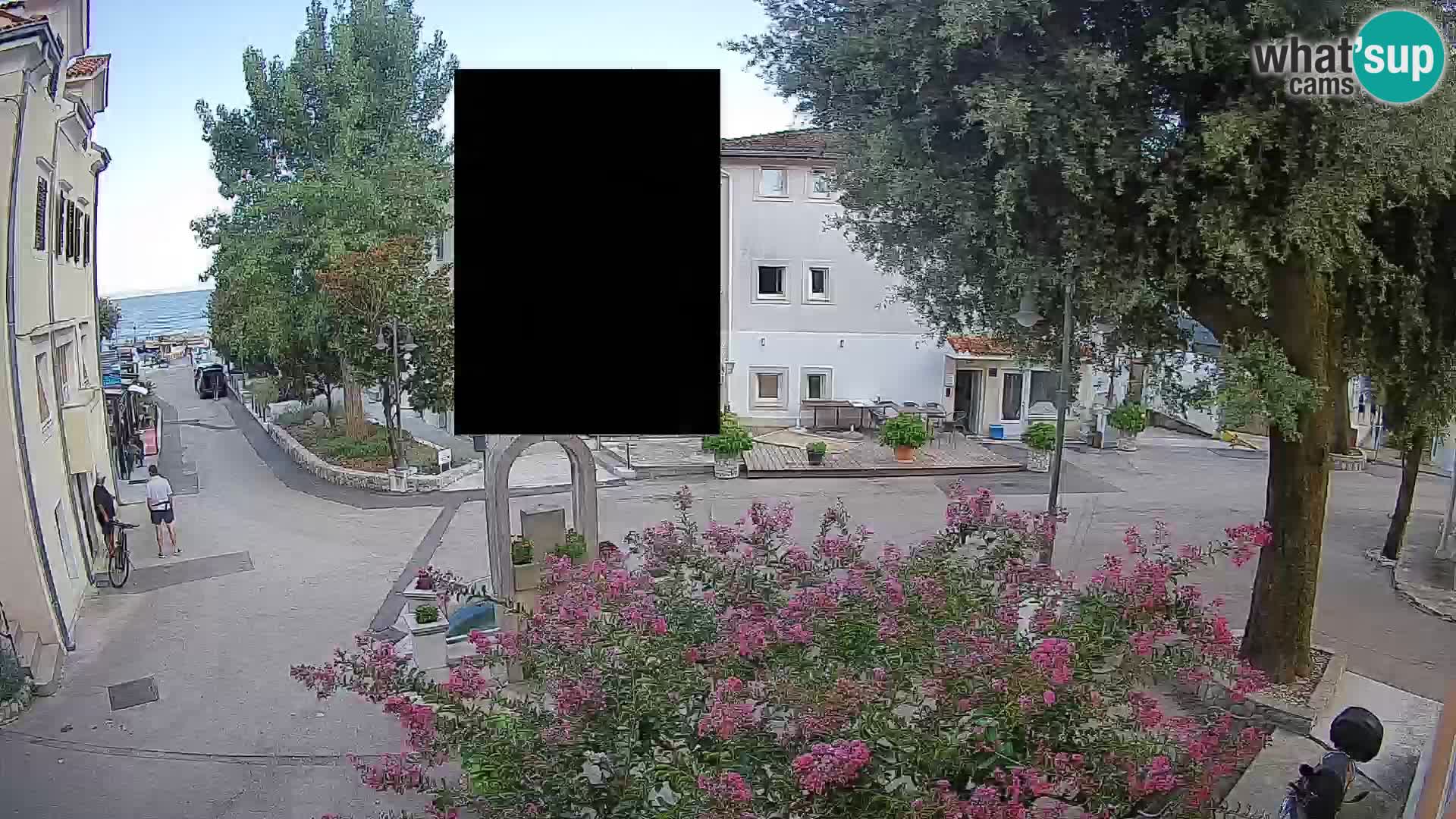 Webcam Mošćenička Draga Center – Live View of the Town Center