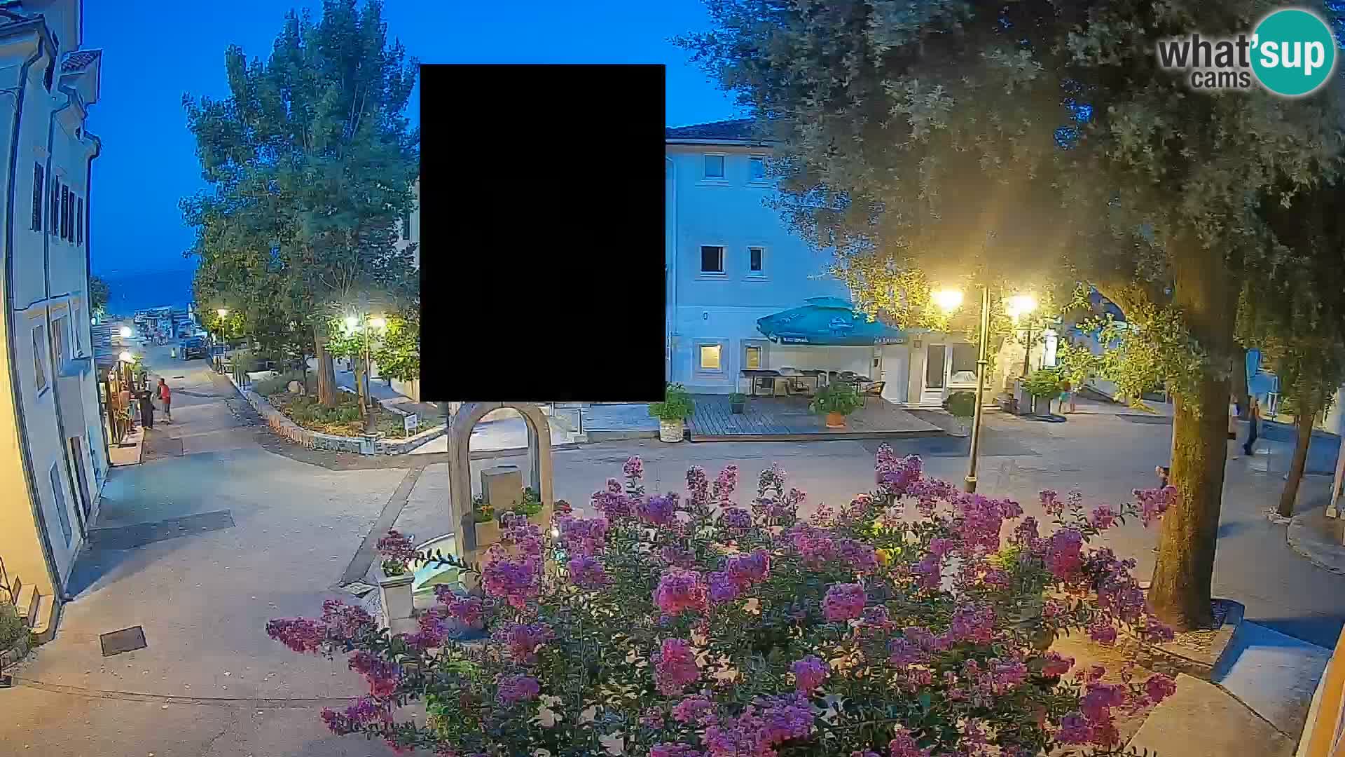 Web kamera centar Mošćeničke Drage – Pogled uživo
