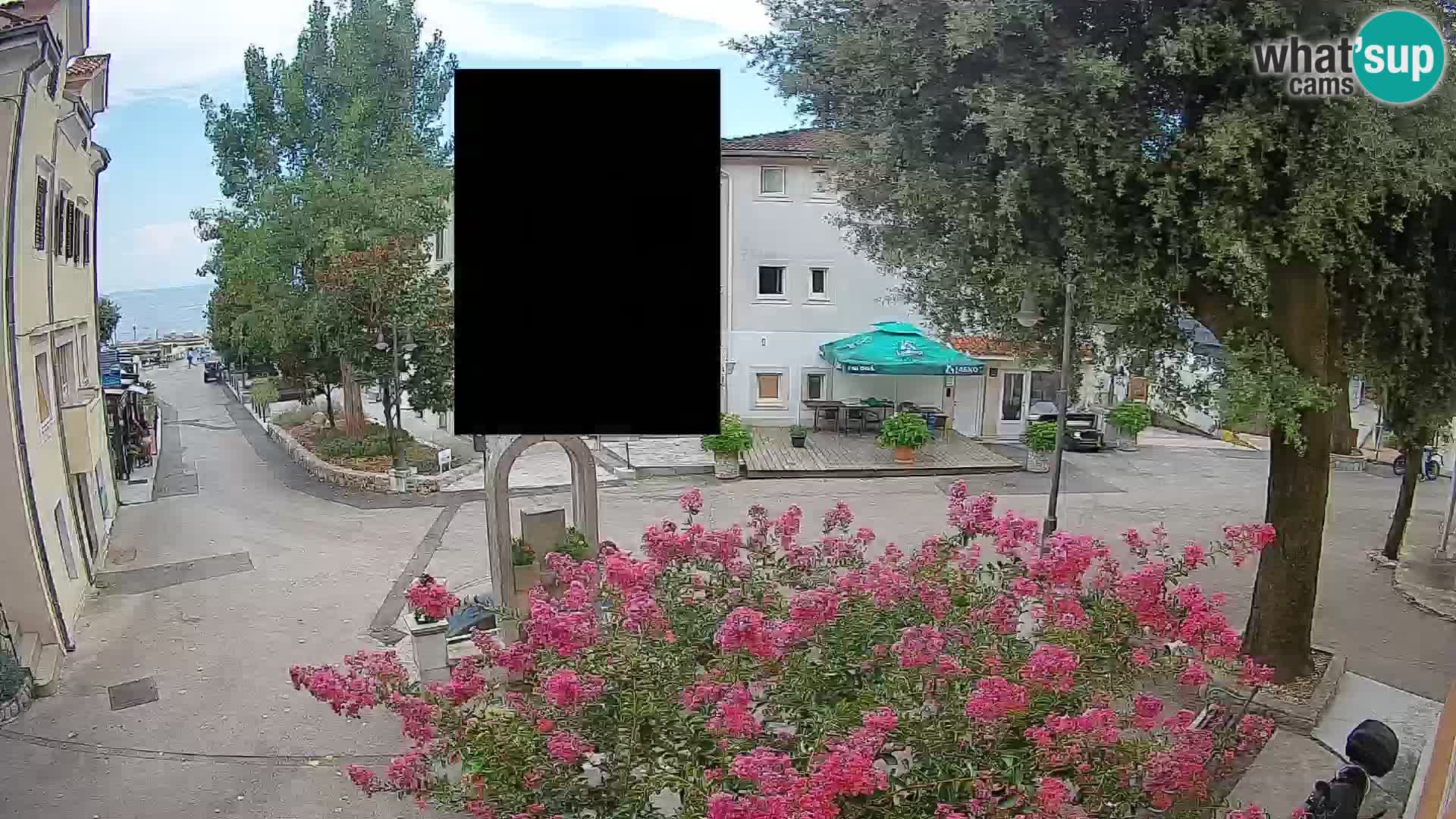 Webcam Mošćenička Draga Center – Live View of the Town Center