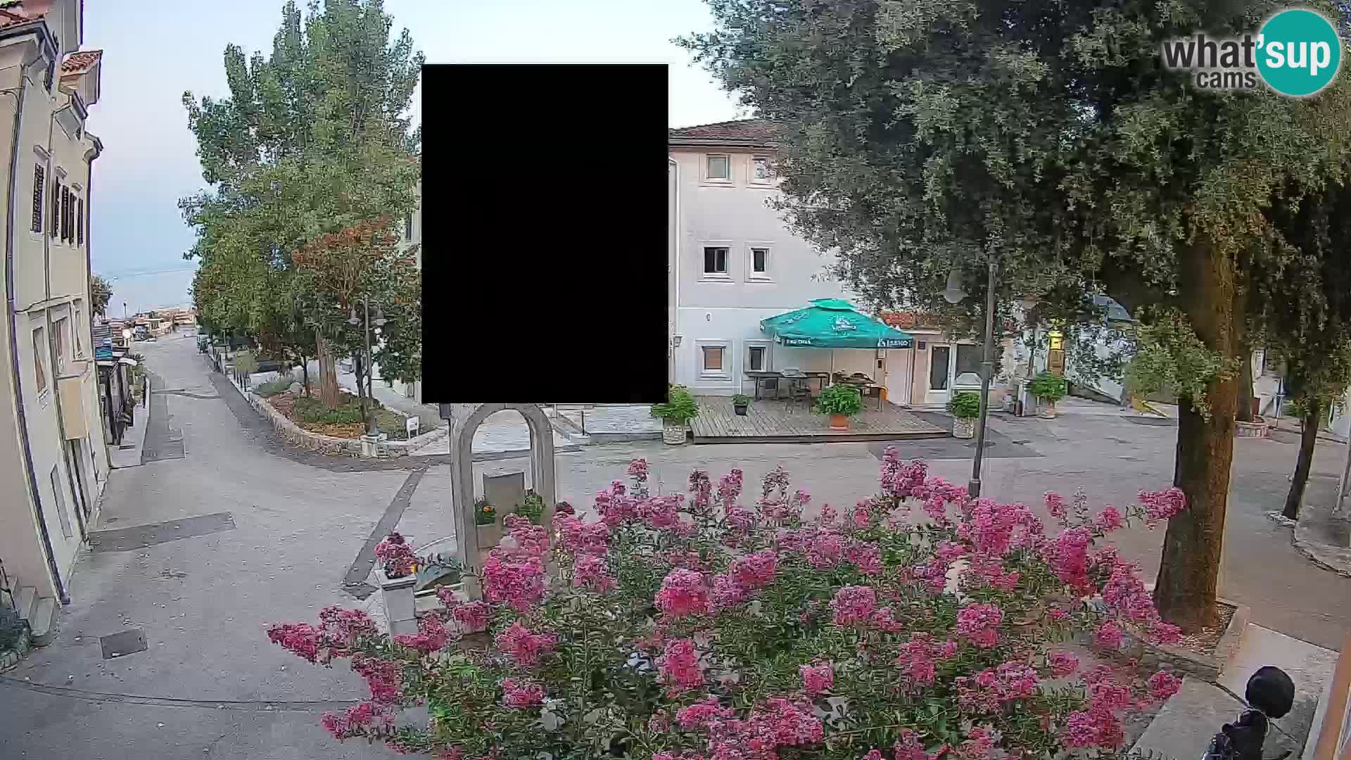 Webcam Mošćenička Draga Center – Live View of the Town Center