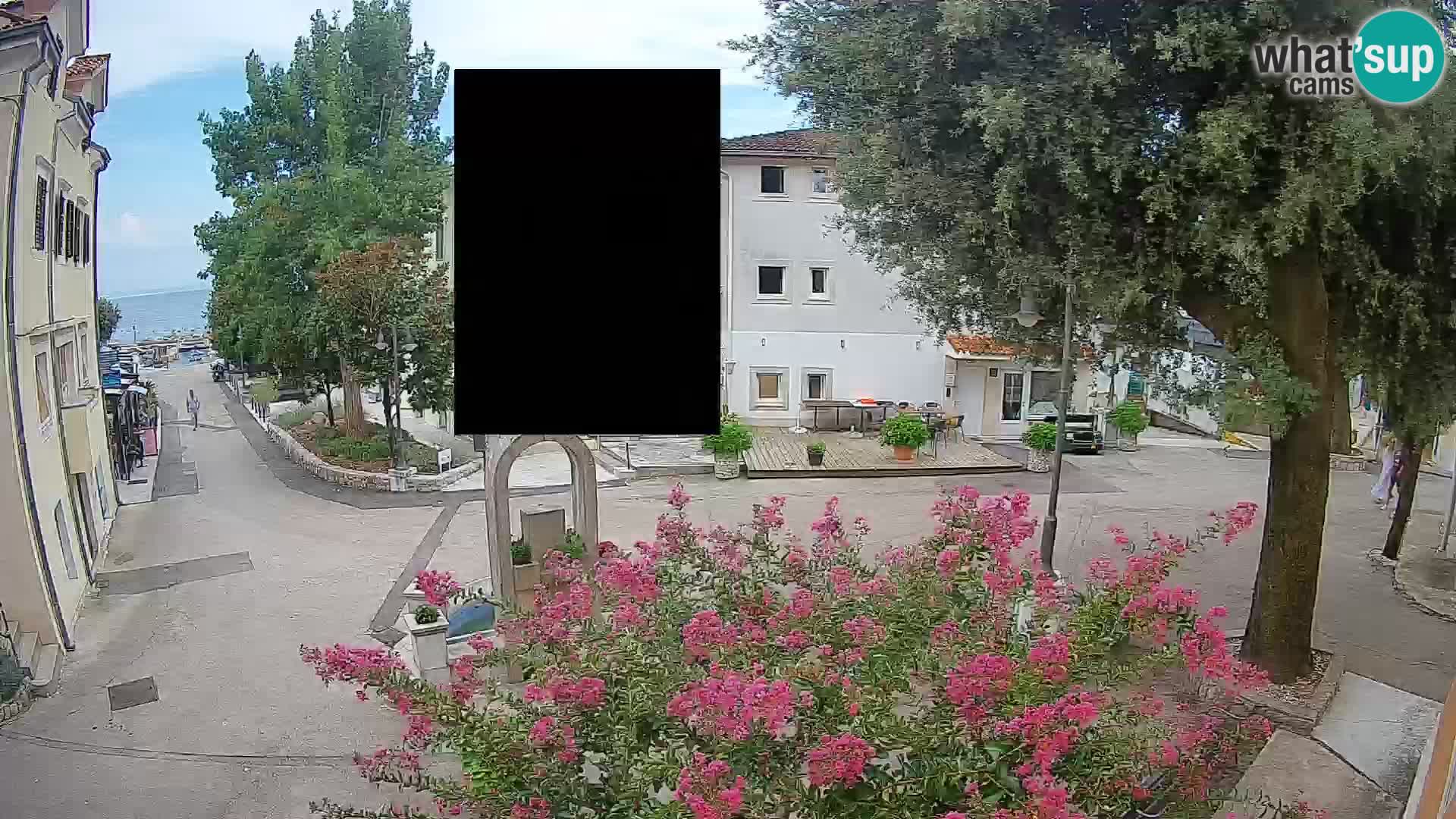 Webcam Mošćenička Draga Center – Live View of the Town Center