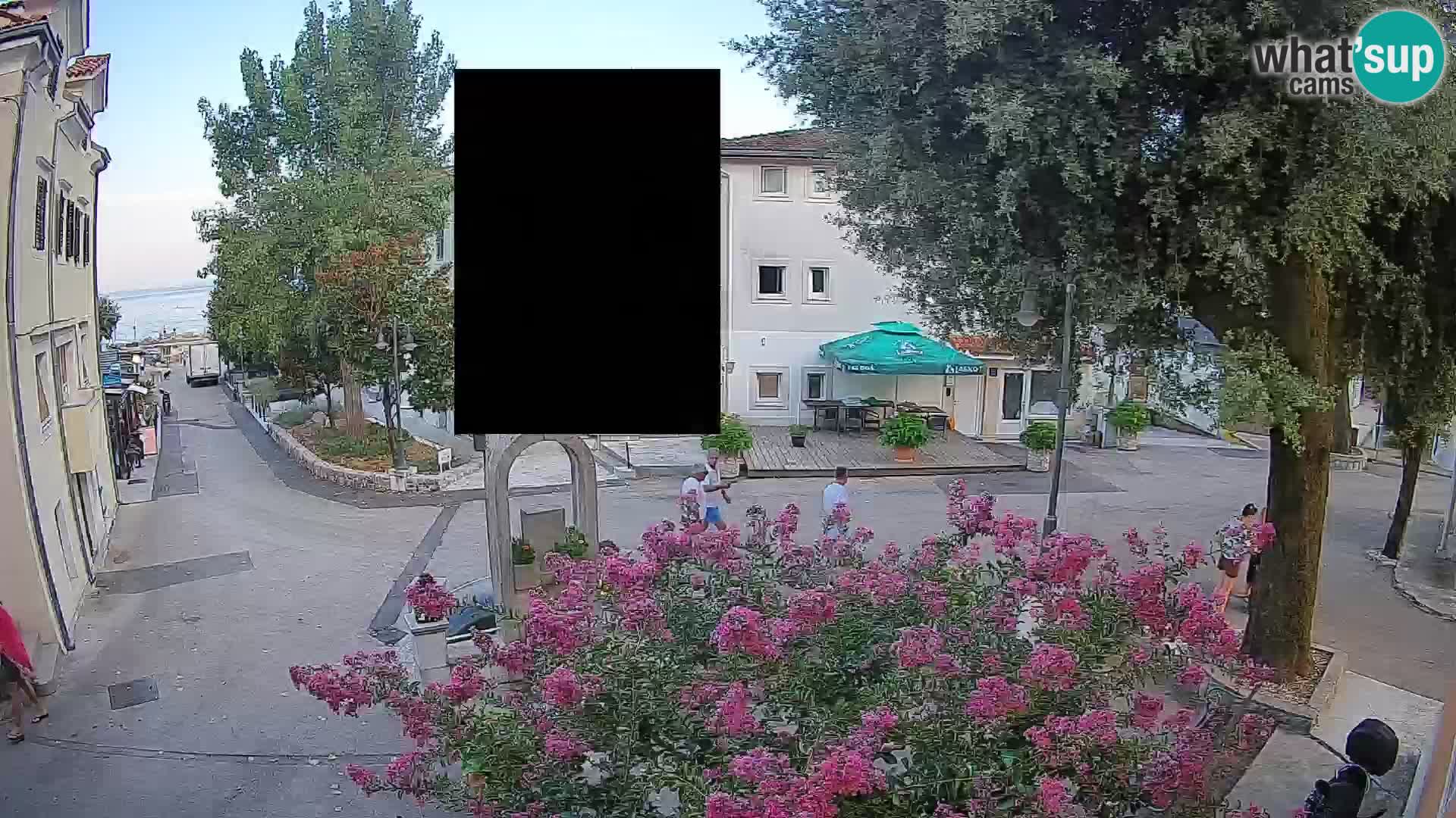 Webcam Mošćenička Draga Center – Live View of the Town Center
