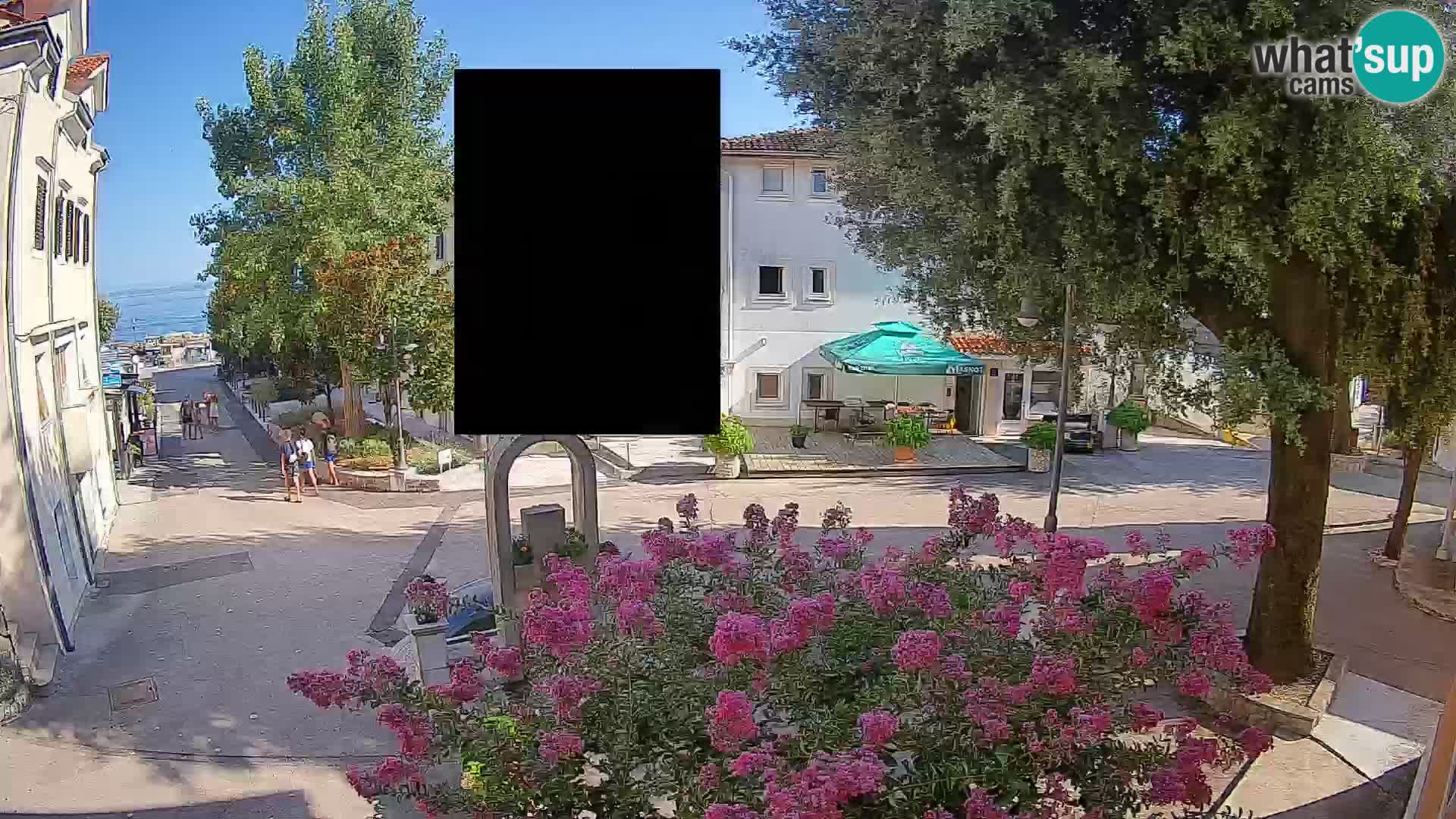 Webcam Mošćenička Draga Center – Live View of the Town Center