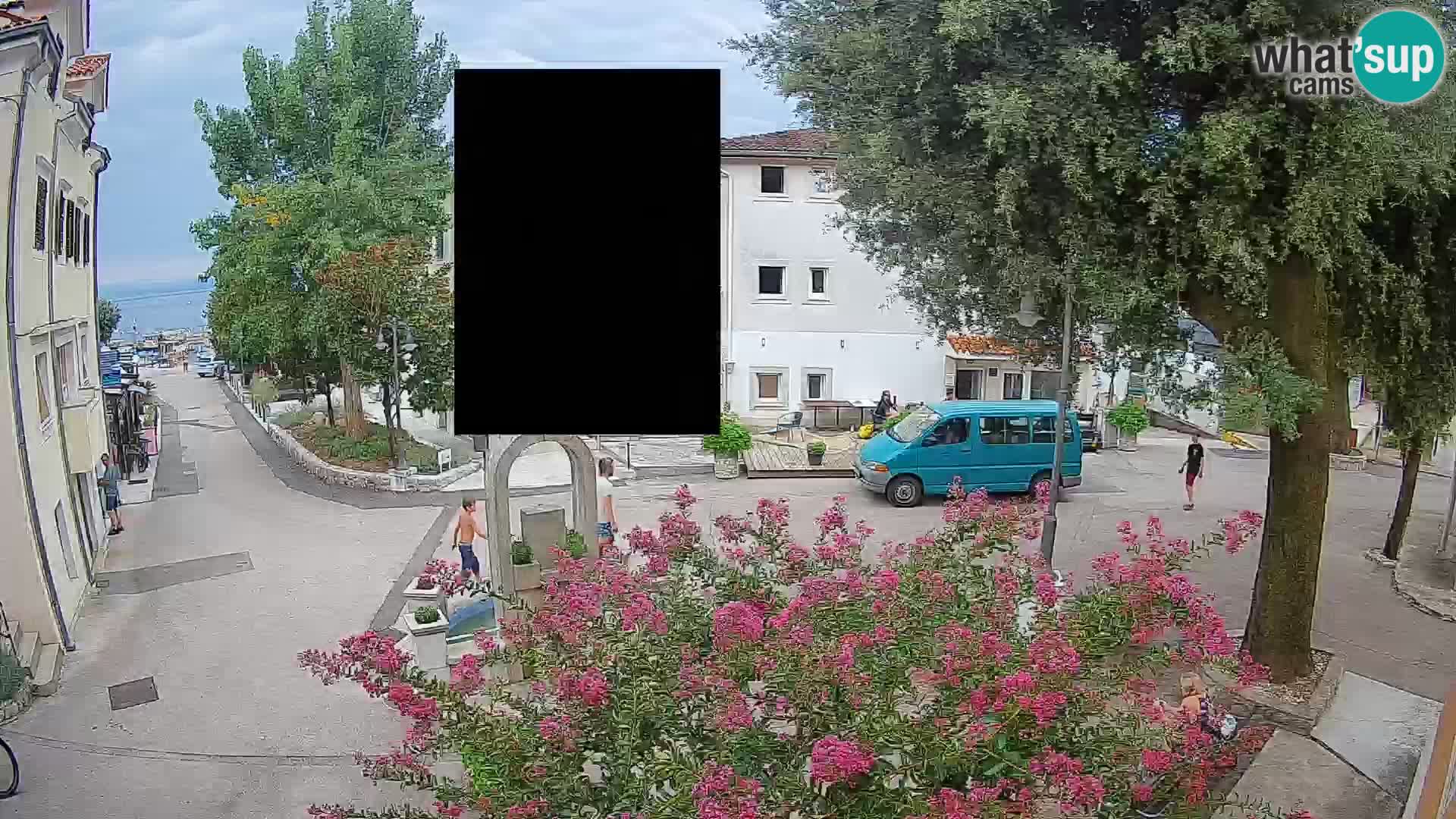 Webcam Mošćenička Draga Center – Live View of the Town Center