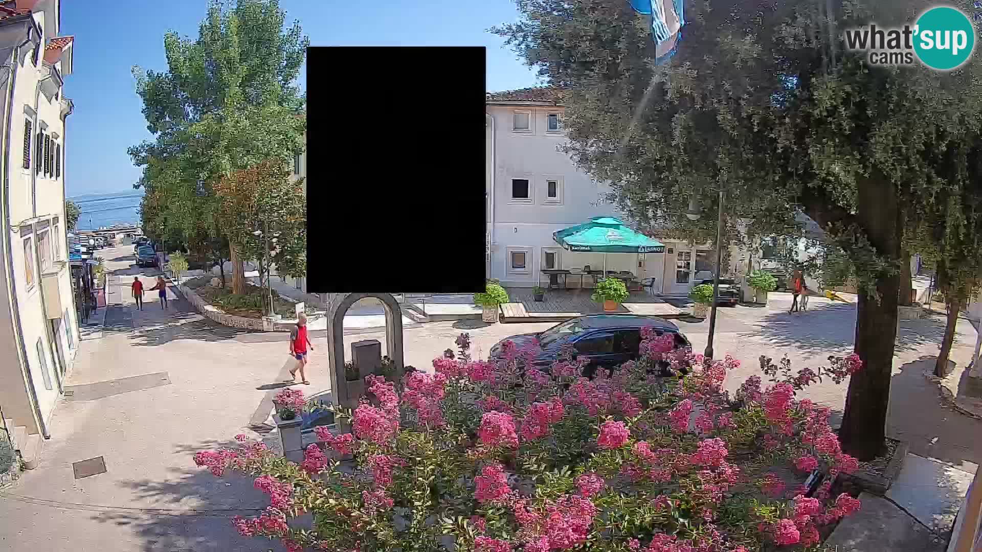 Webcam Mošćenička Draga Center – Live View of the Town Center
