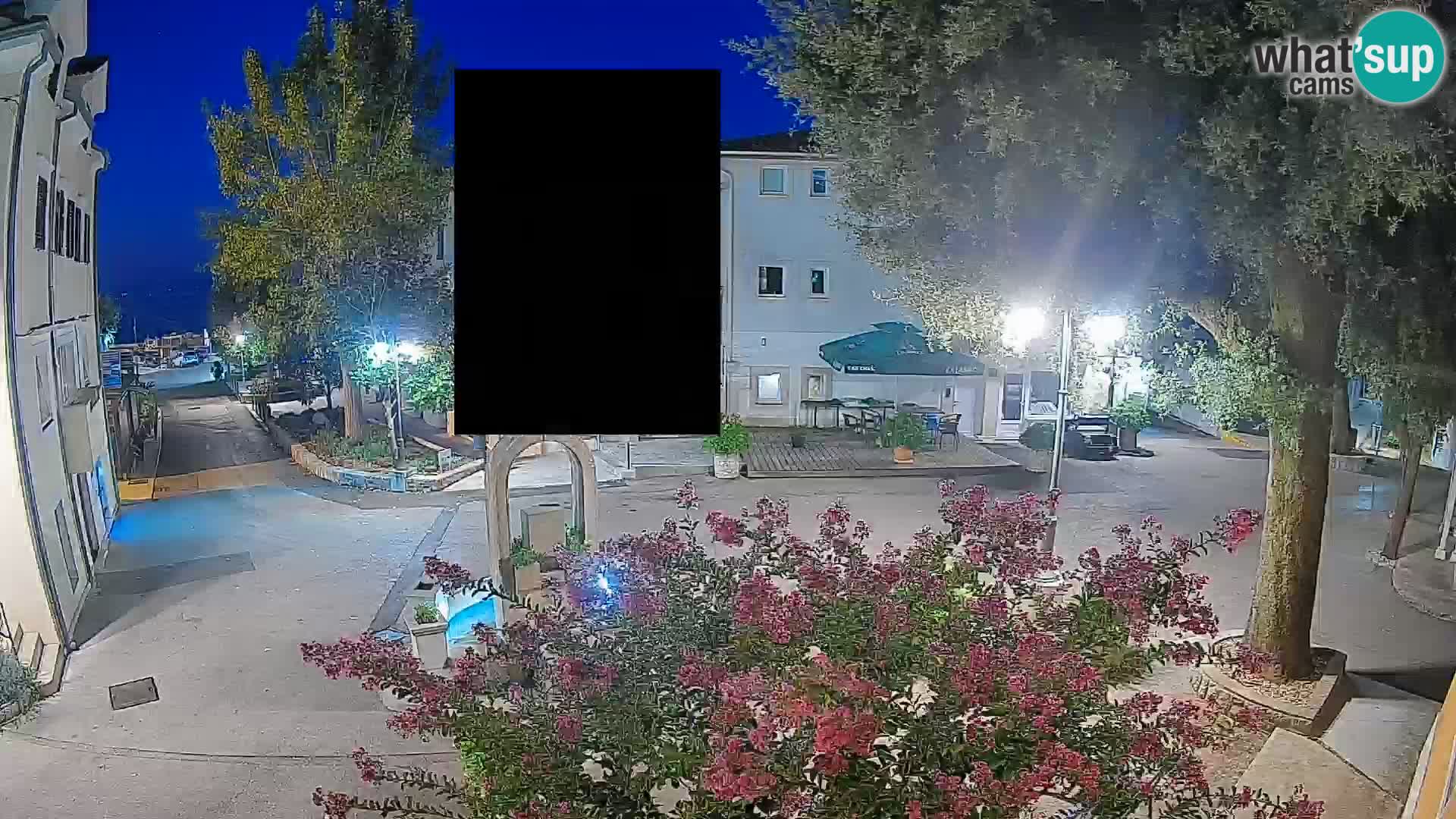 Spletna kamera center Mošćeniška Draga – Pogled v živo