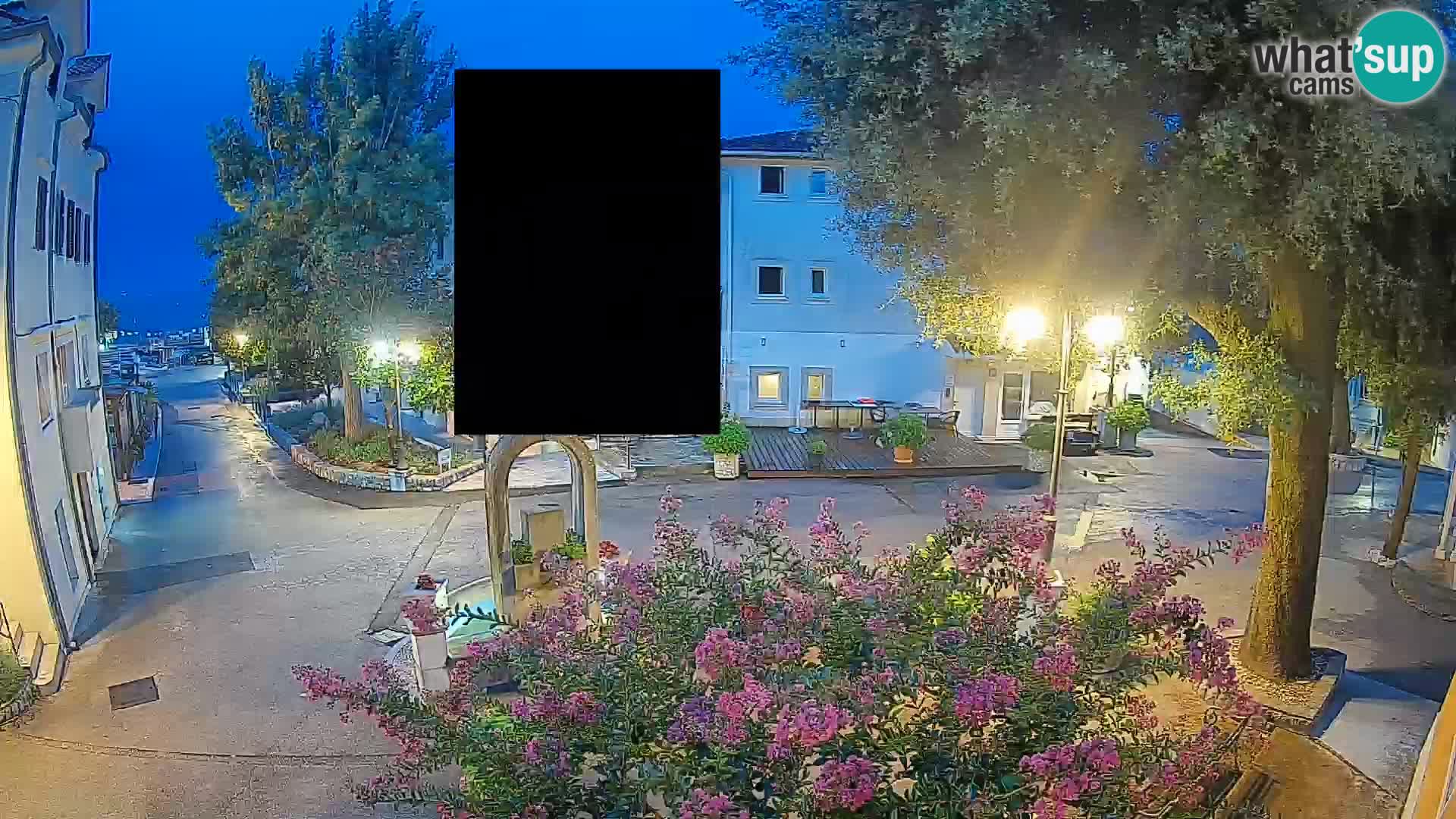 Webcam Mošćenička Draga Center – Live View of the Town Center