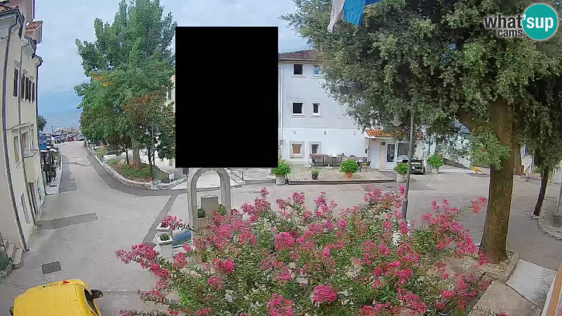 Spletna kamera center Mošćeniška Draga – Pogled v živo