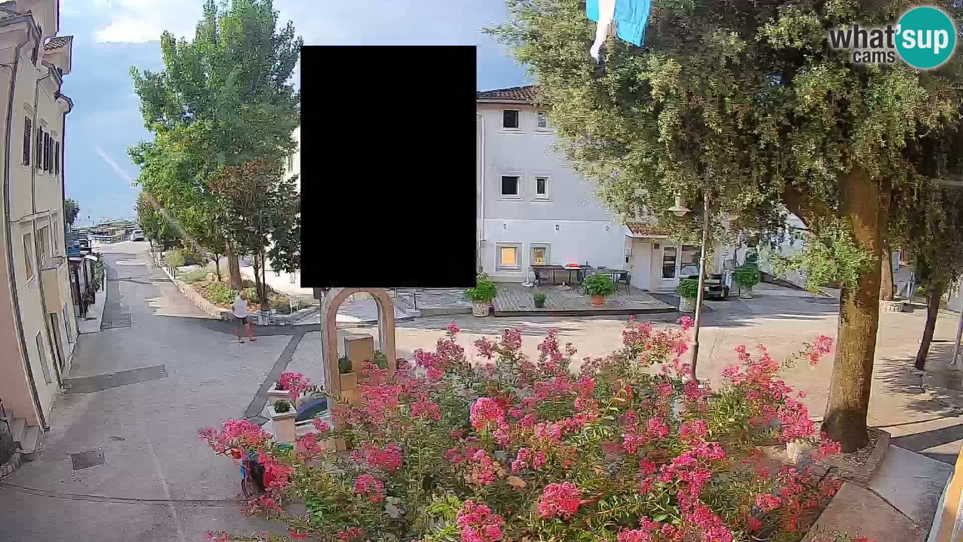 Webcam Mošćenička Draga Center – Live View of the Town Center