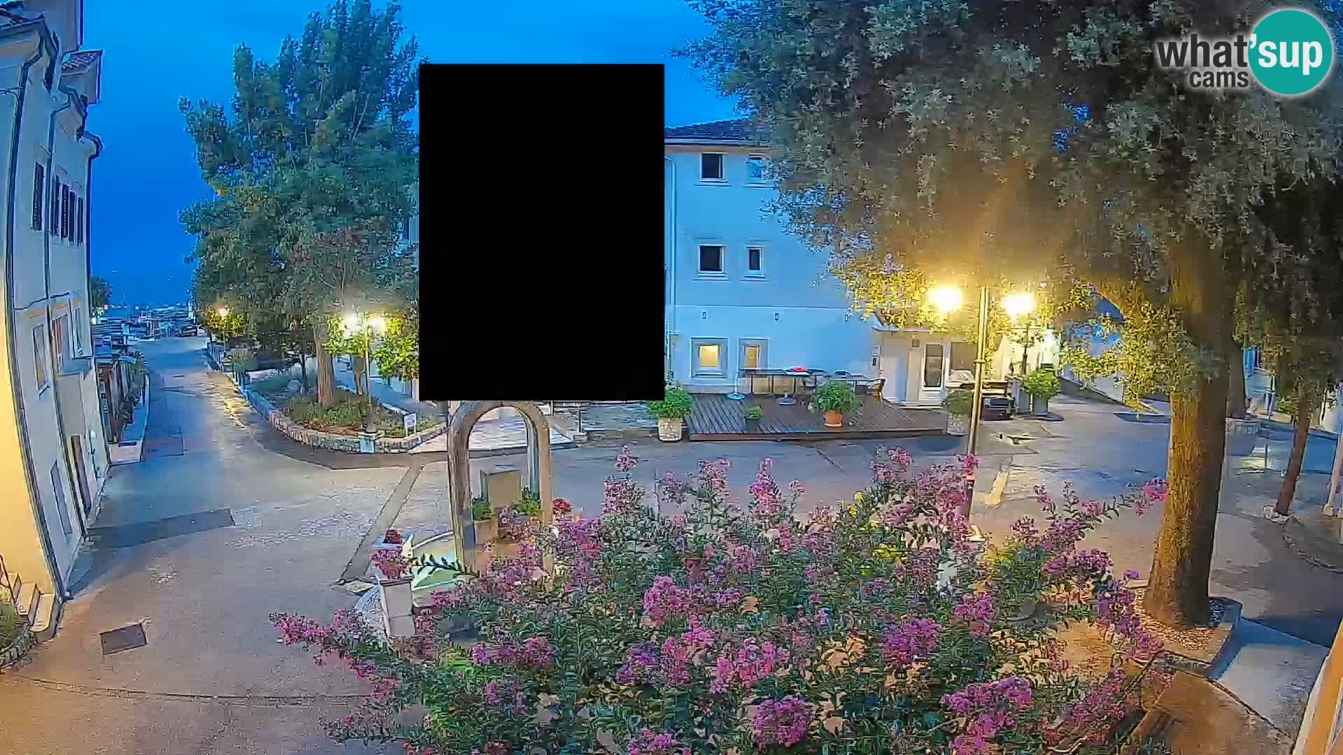 Webcam Mošćenička Draga Center – Live View of the Town Center
