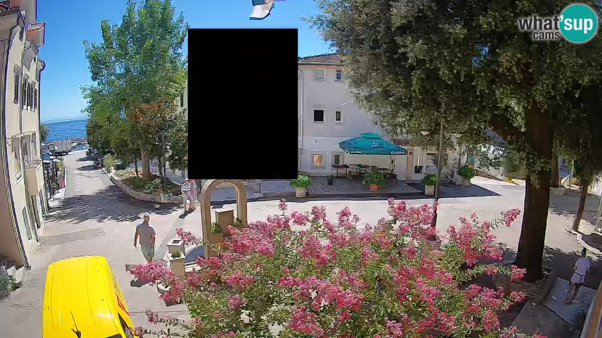 Web kamera centar Mošćeničke Drage – Pogled uživo
