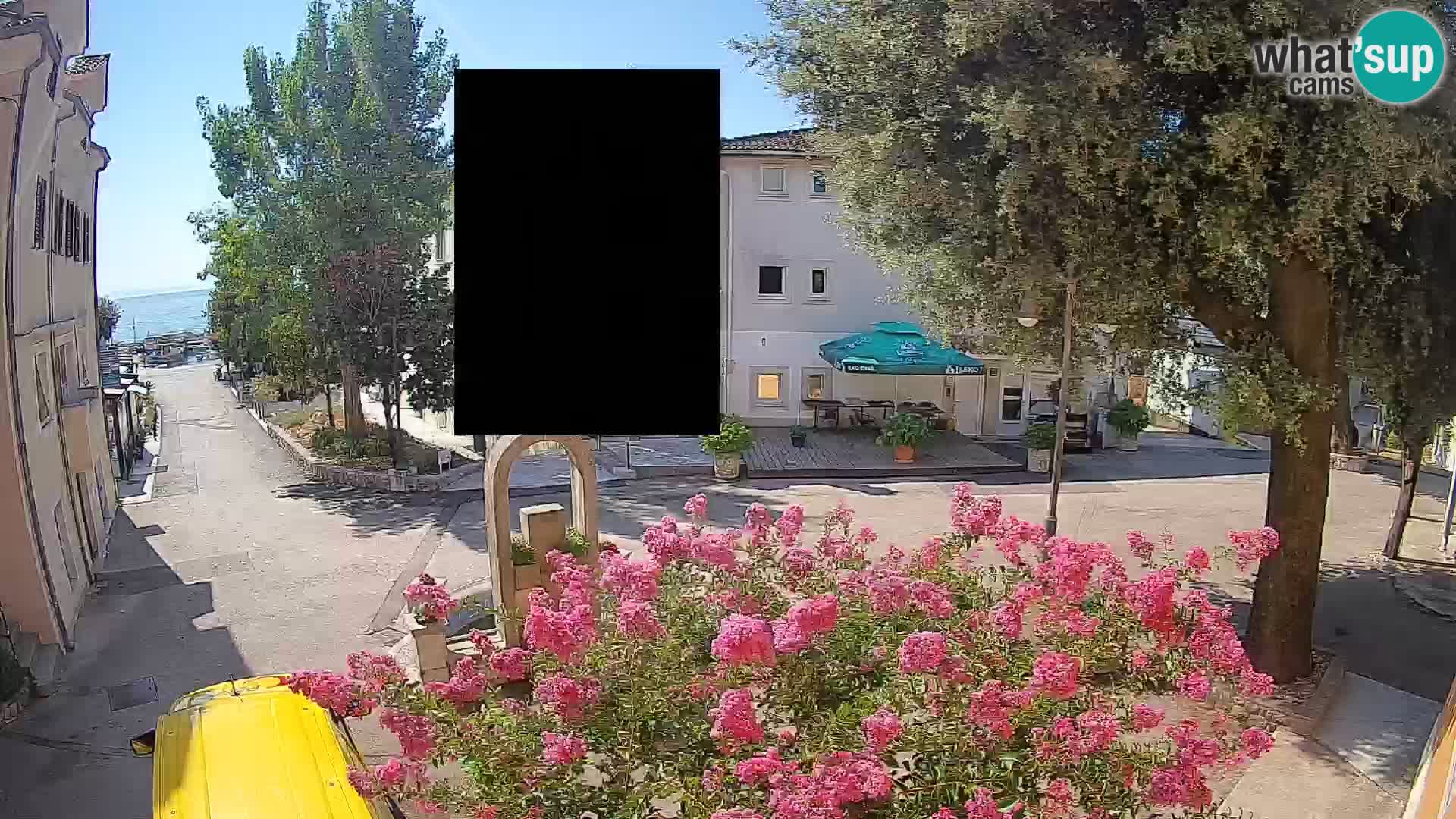 Webcam Mošćenička Draga Center – Live View of the Town Center