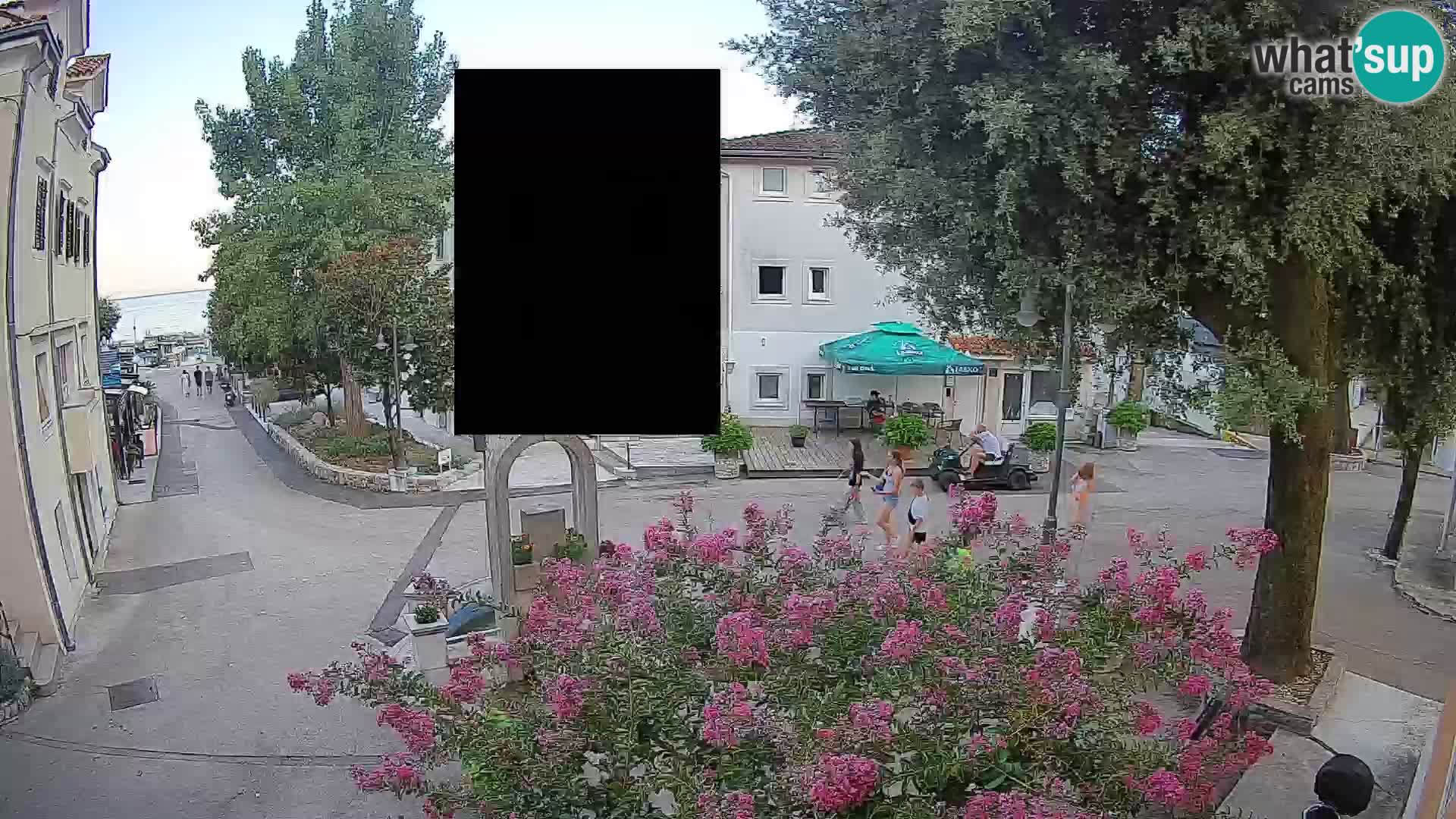Webcam Mošćenička Draga Center – Live View of the Town Center