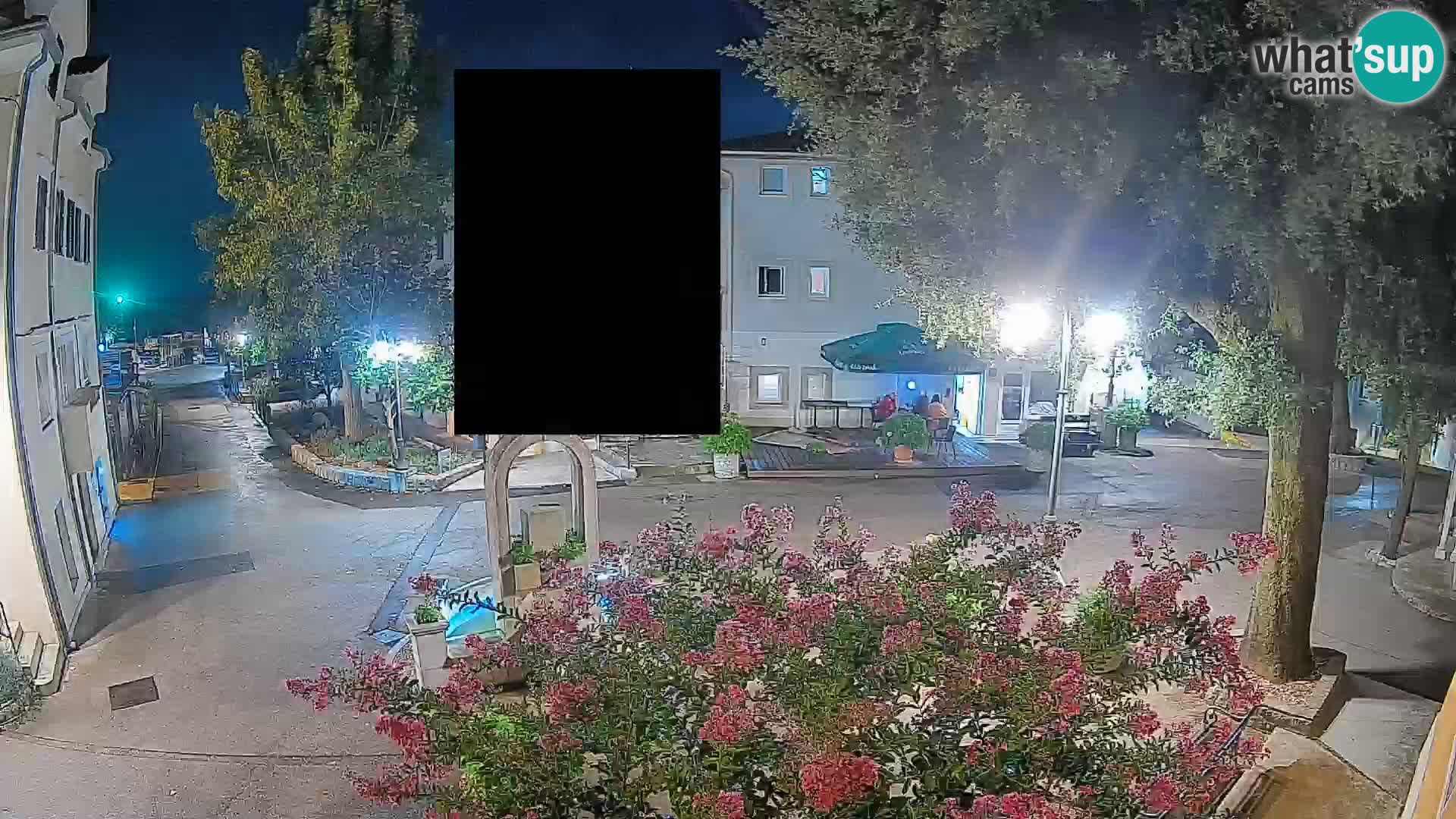 Web kamera centar Mošćeničke Drage – Pogled uživo