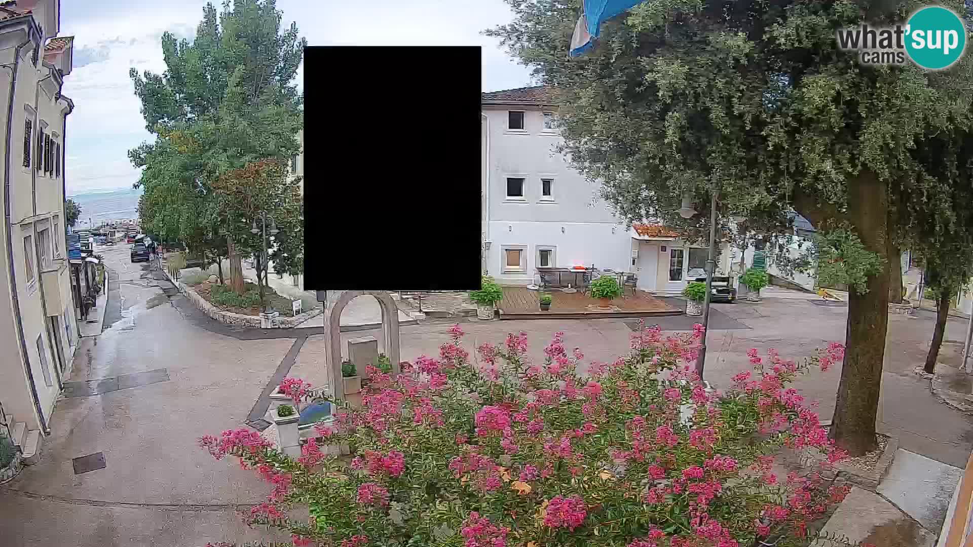 Webcam Mošćenička Draga Center – Live View of the Town Center