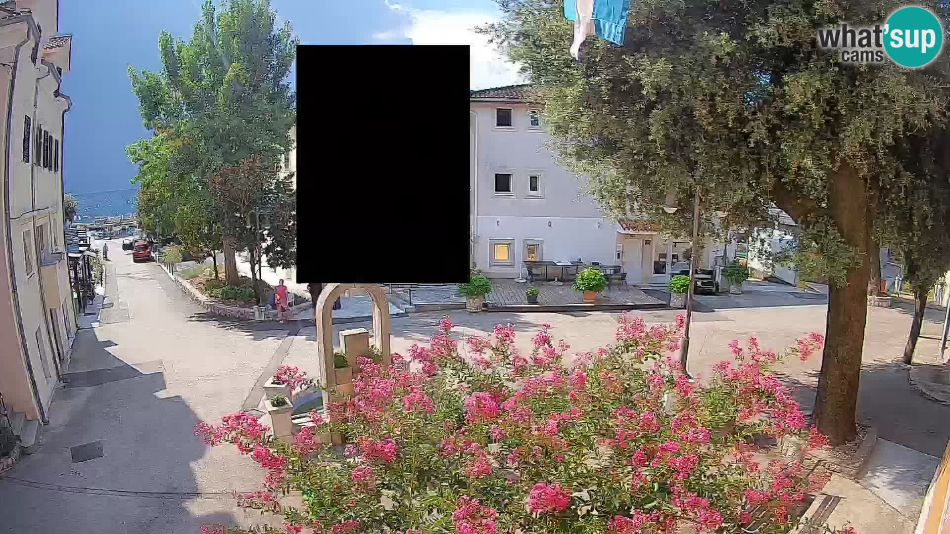 Webcam Mošćenička Draga Center – Live View of the Town Center