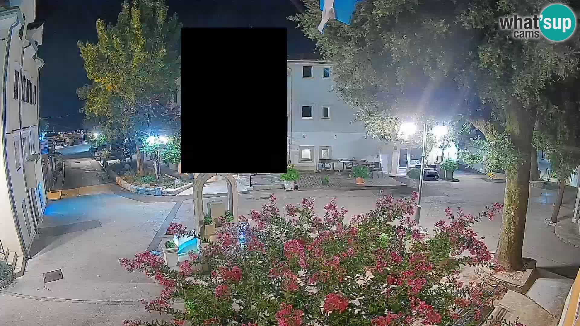 Web kamera centar Mošćeničke Drage – Pogled uživo