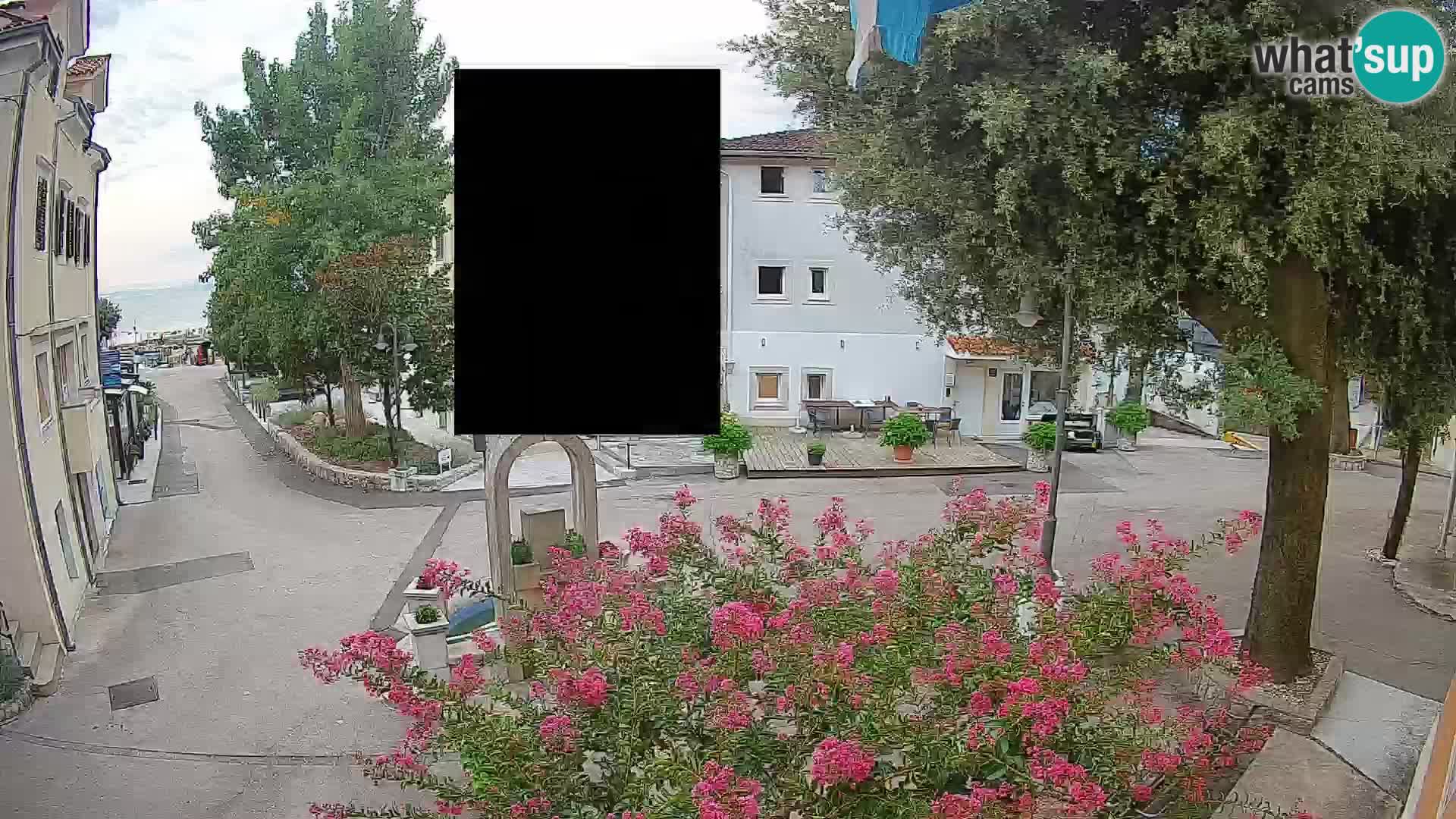 Webcam Mošćenička Draga Center – Live View of the Town Center