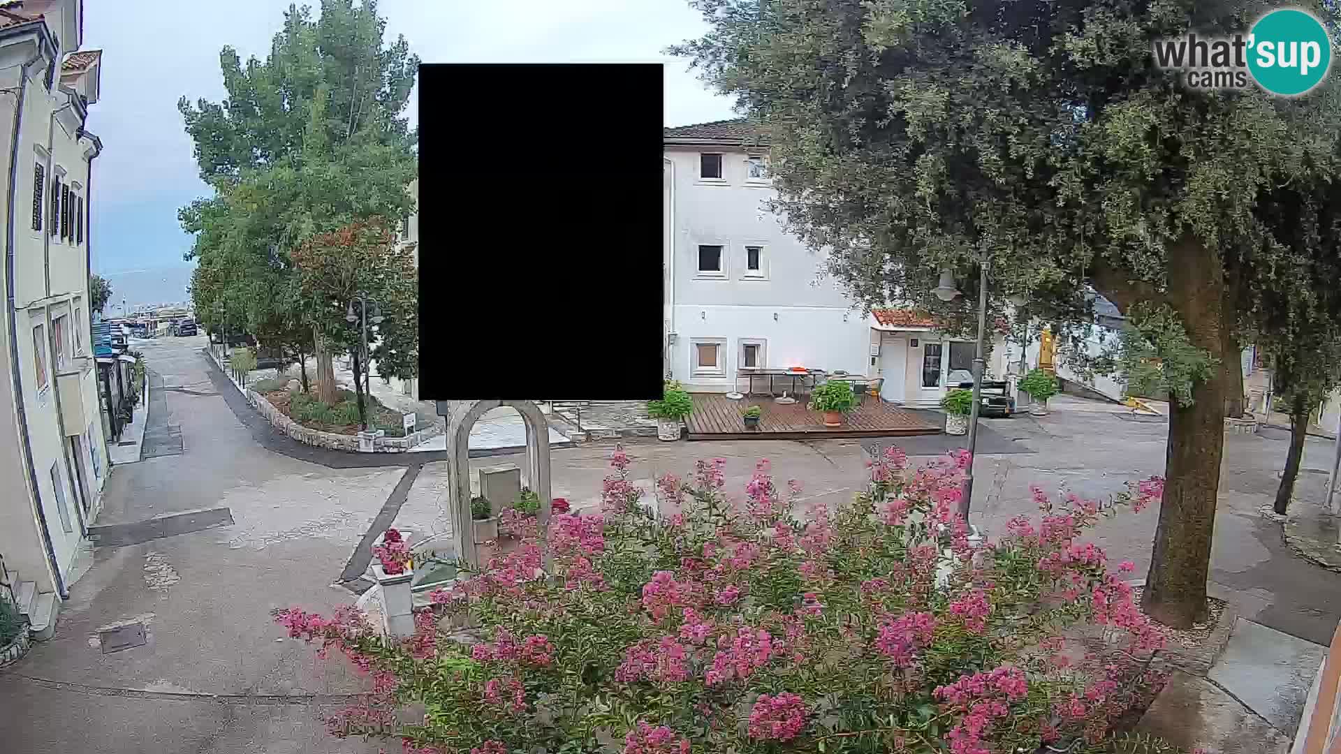 Web kamera centar Mošćeničke Drage – Pogled uživo