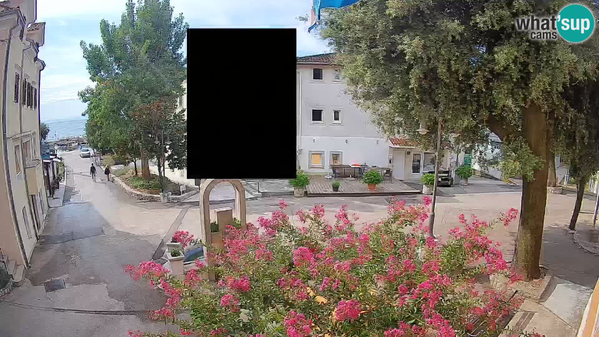 Web kamera centar Mošćeničke Drage – Pogled uživo