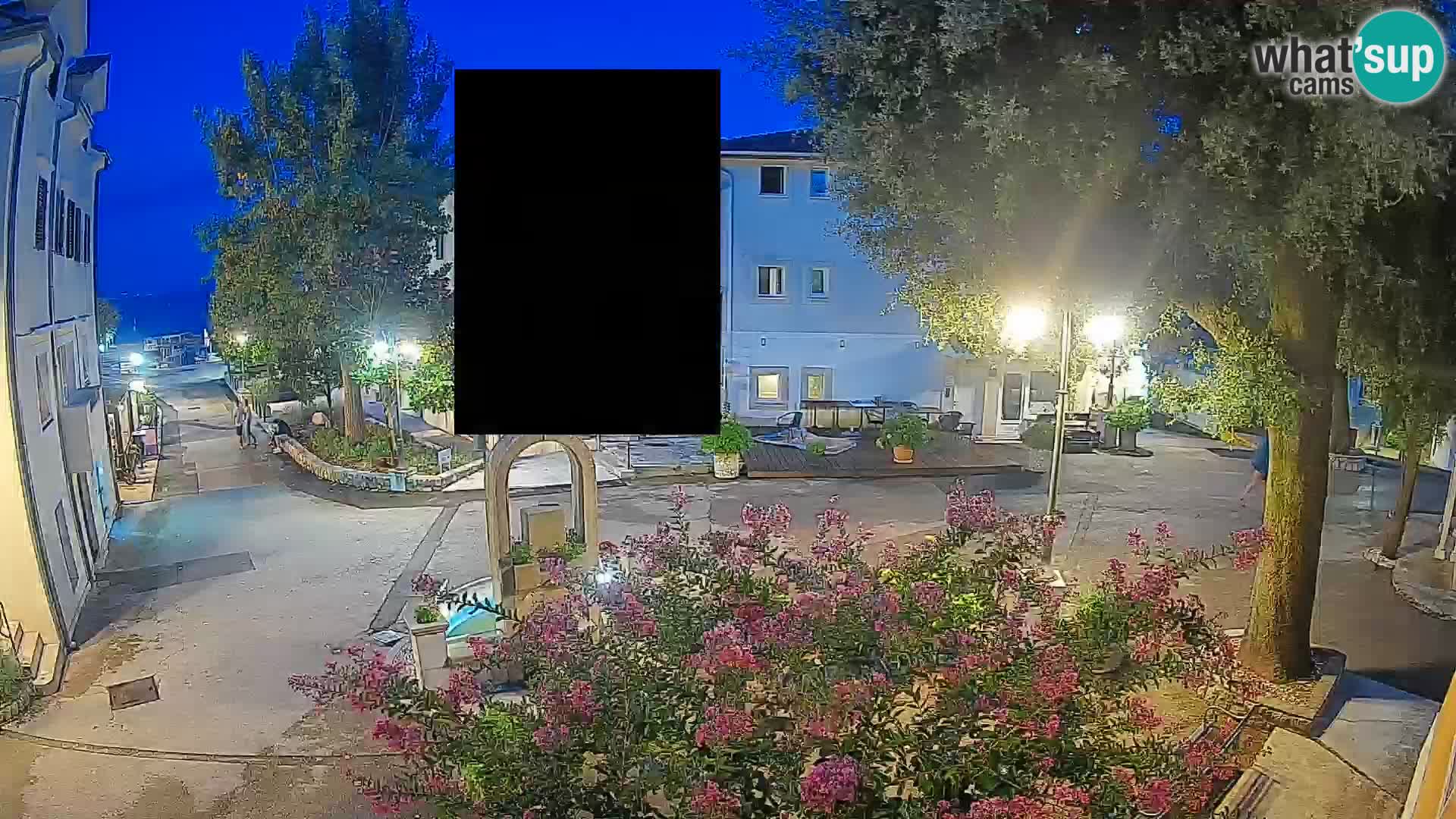 Web kamera centar Mošćeničke Drage – Pogled uživo