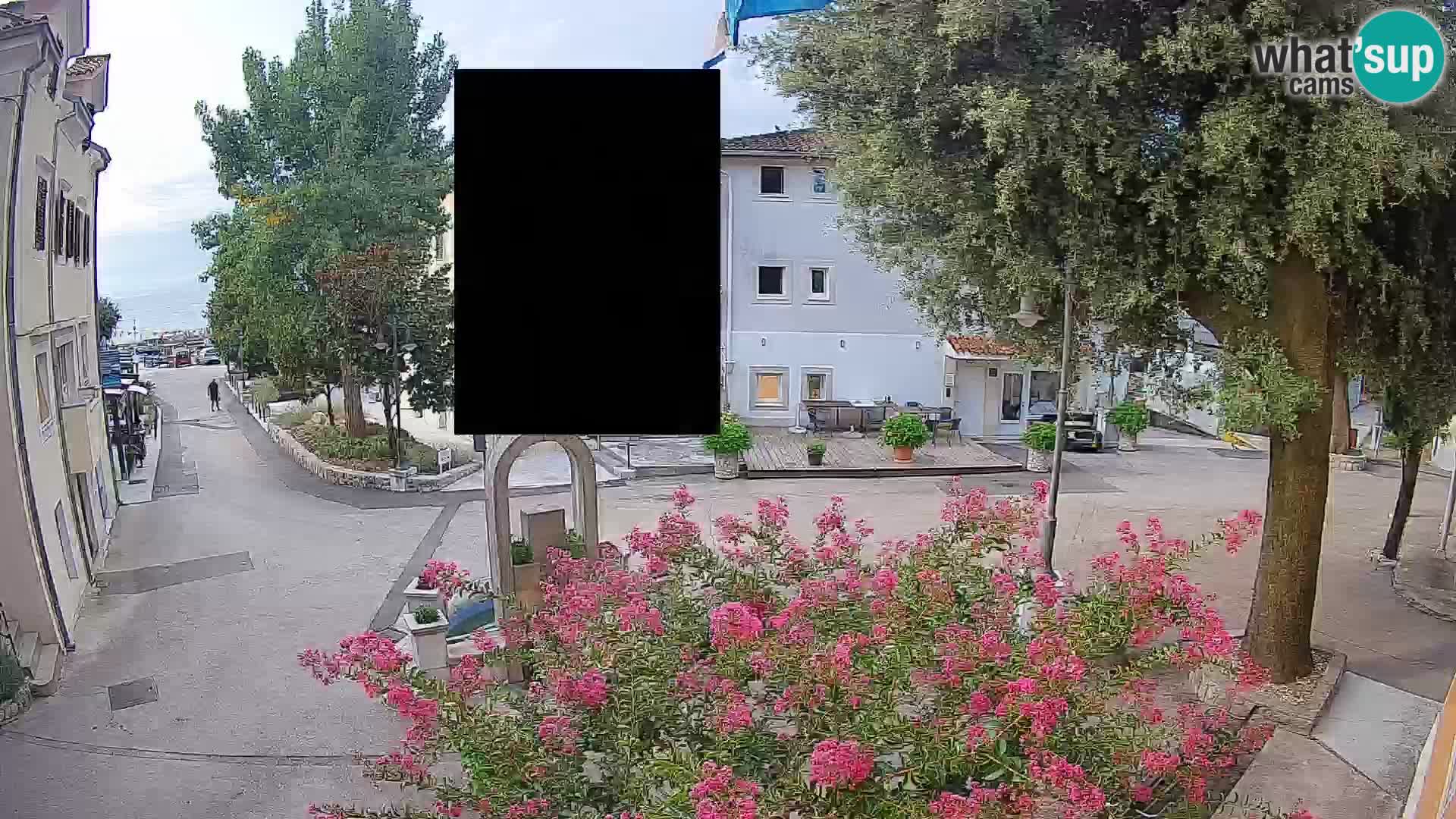 Web kamera centar Mošćeničke Drage – Pogled uživo