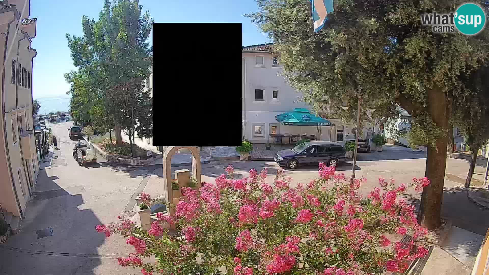 Web kamera centar Mošćeničke Drage – Pogled uživo