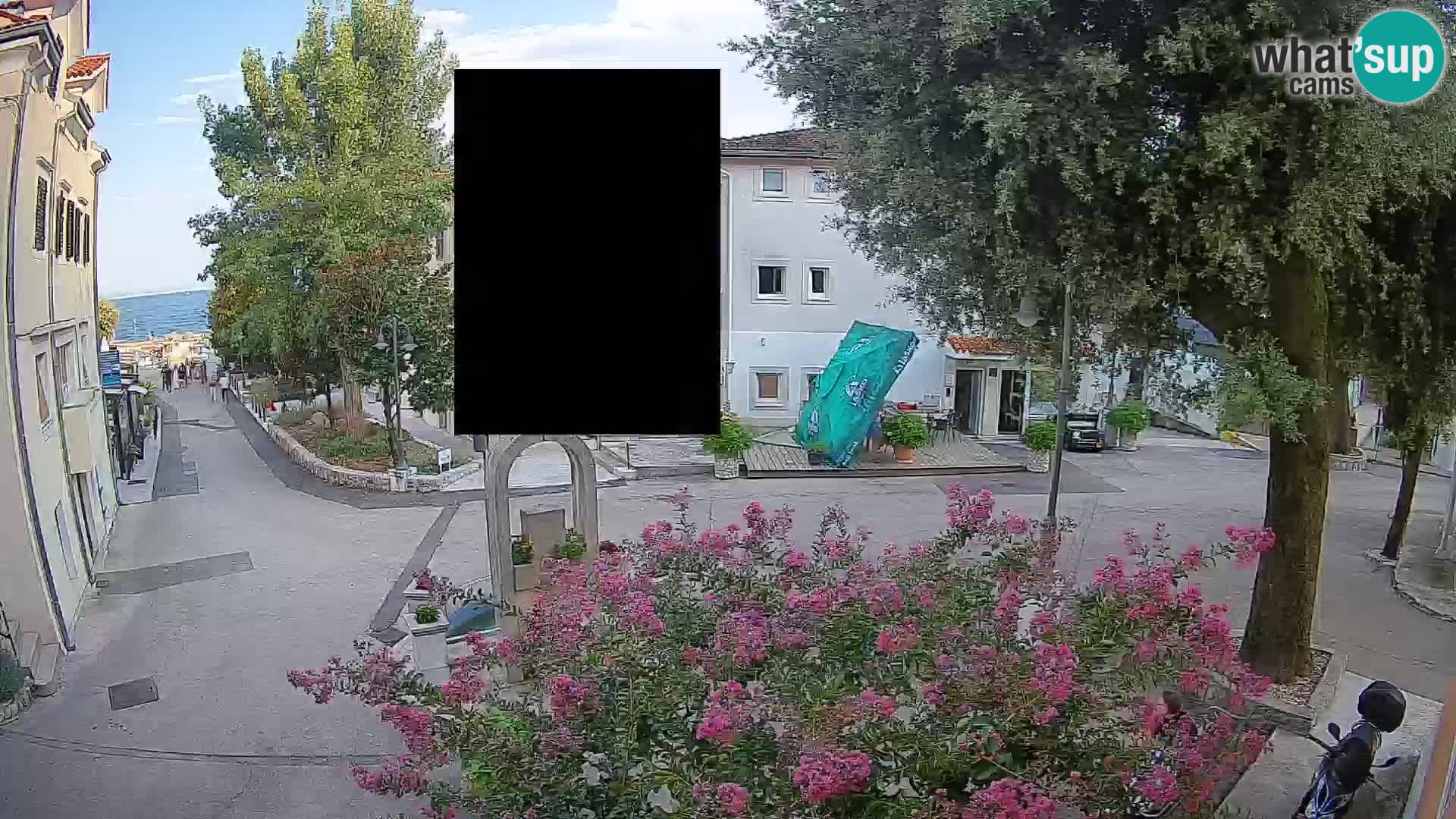 Webcam Mošćenička Draga Center – Live View of the Town Center
