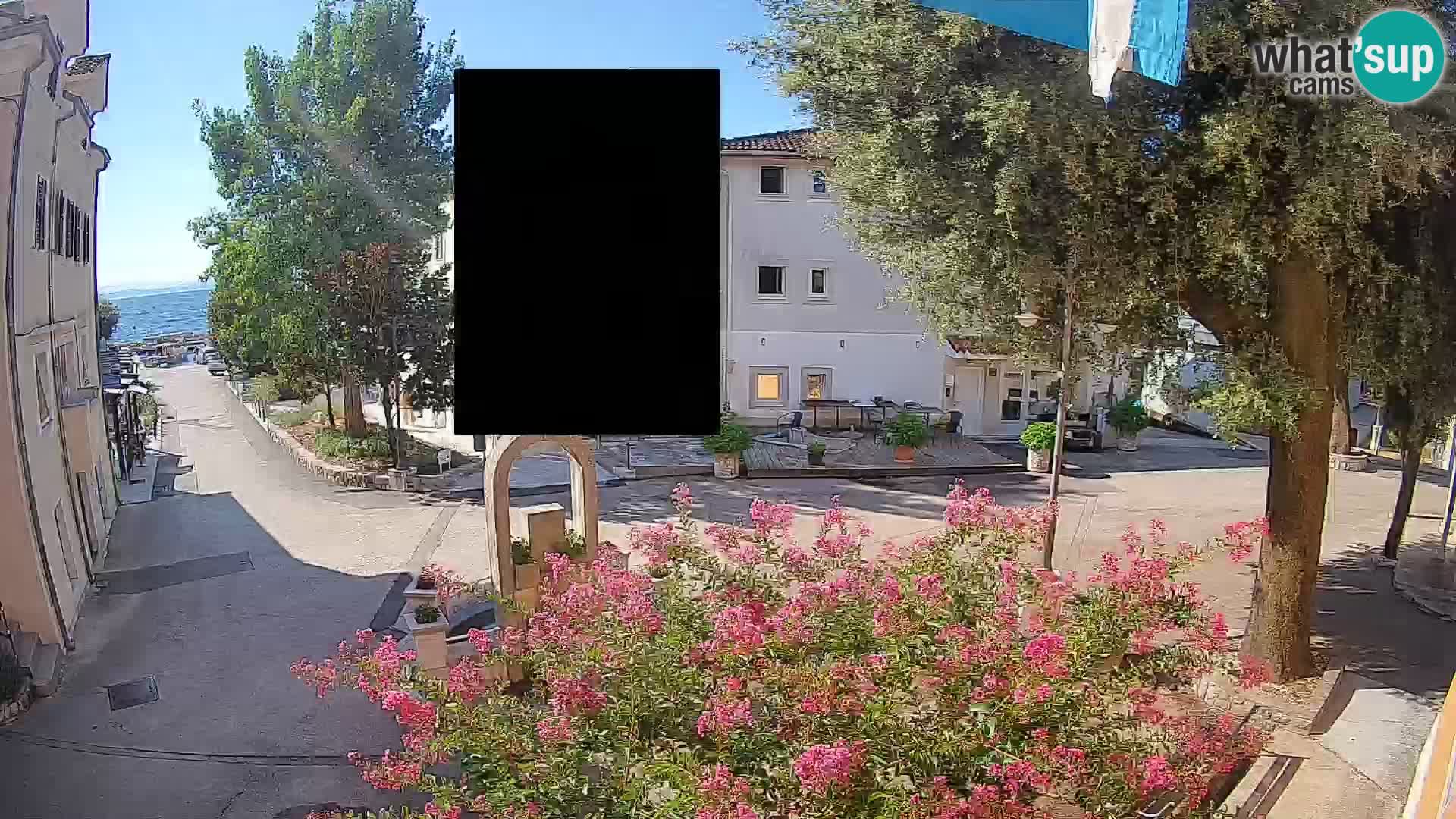 Webcam Mošćenička Draga Center – Live View of the Town Center