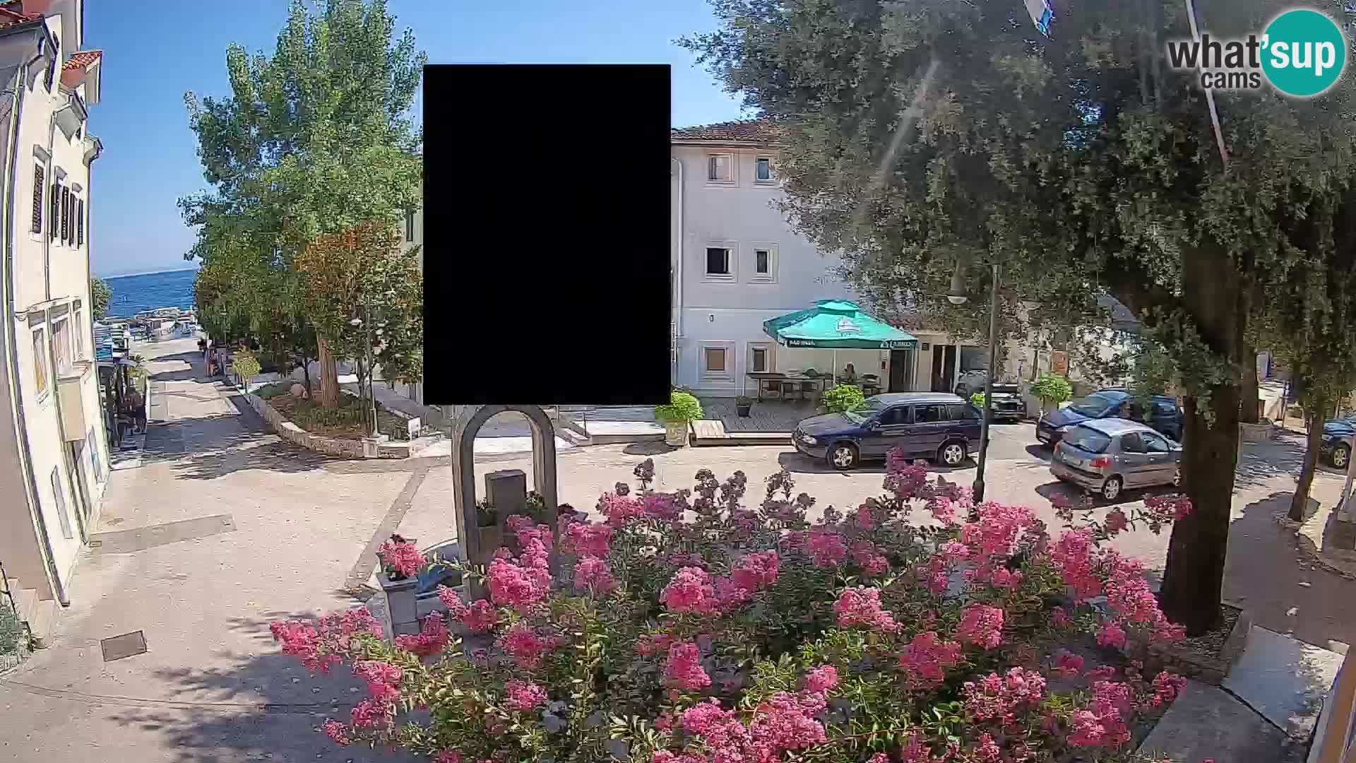 Web kamera centar Mošćeničke Drage – Pogled uživo