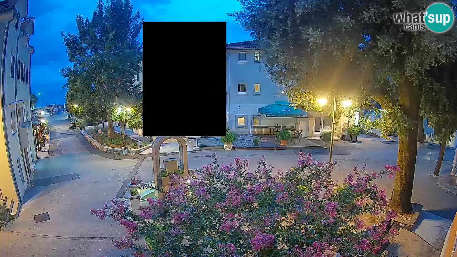 Spletna kamera center Mošćeniška Draga – Pogled v živo