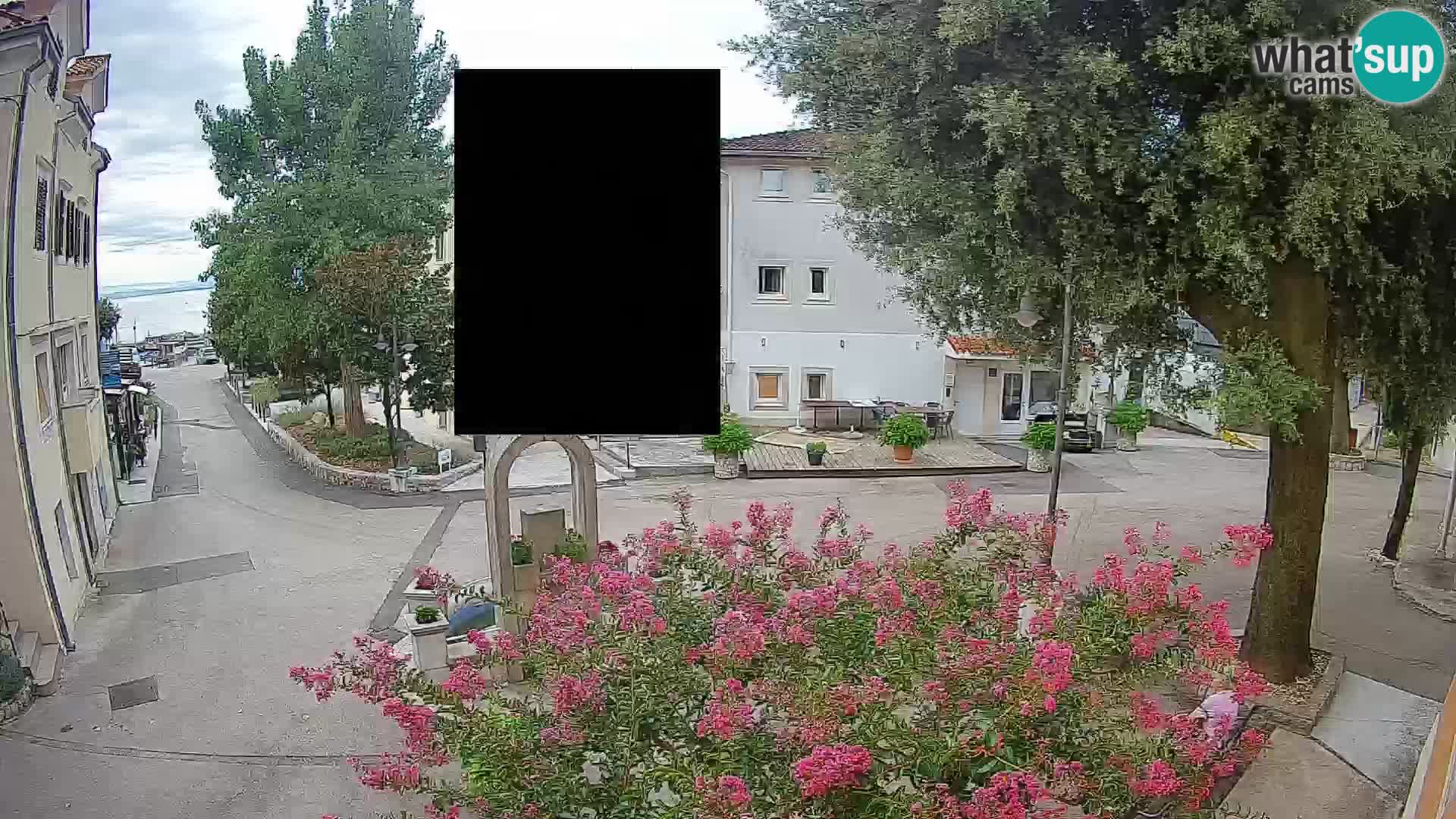 Web kamera centar Mošćeničke Drage – Pogled uživo