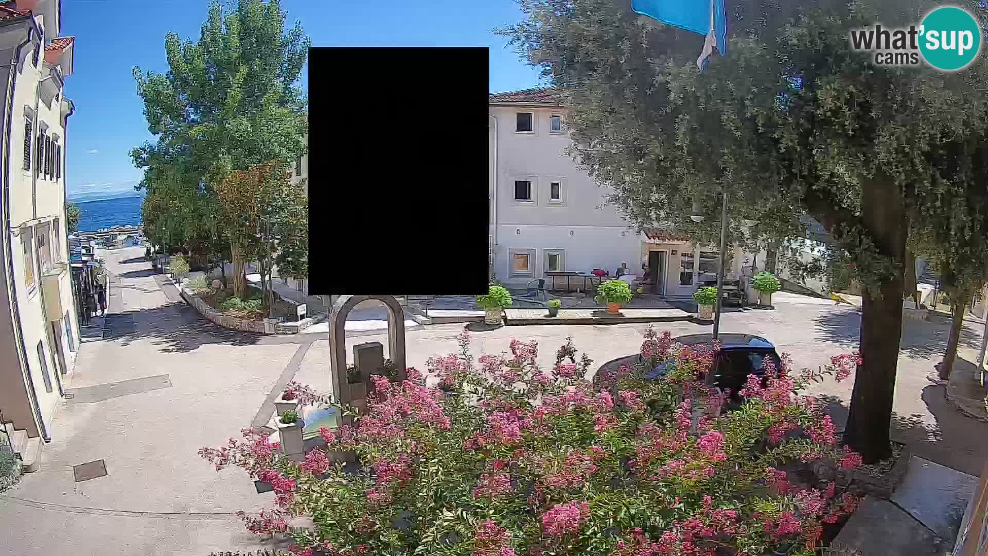 Webcam Mošćenička Draga Center – Live View of the Town Center
