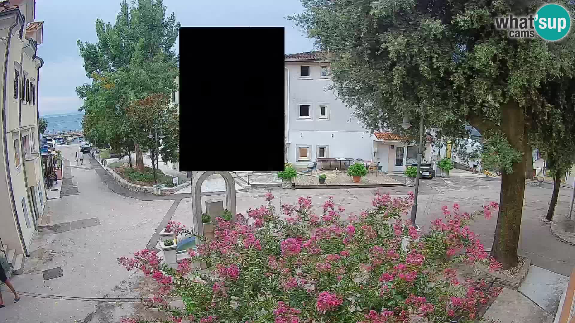 Webcam Mošćenička Draga Center – Live View of the Town Center