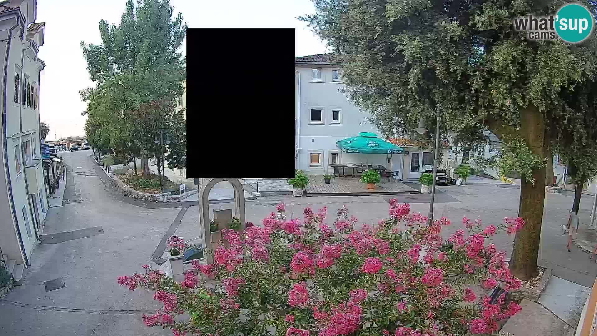 Web kamera centar Mošćeničke Drage – Pogled uživo