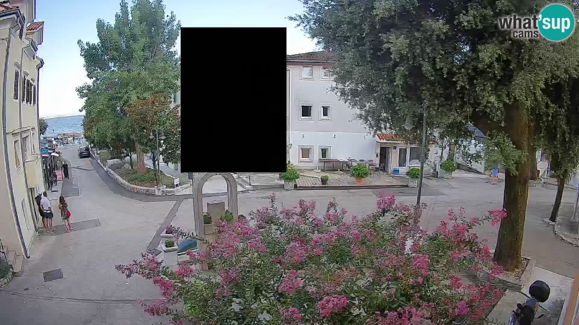 Spletna kamera center Mošćeniška Draga – Pogled v živo