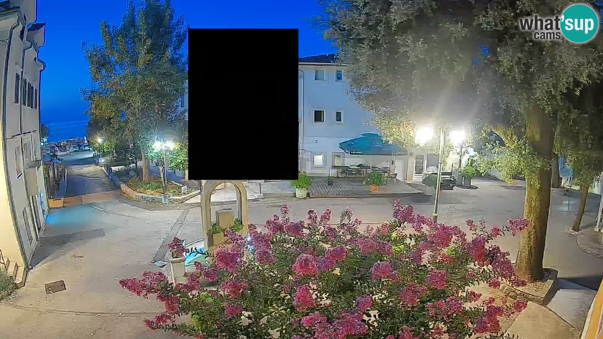 Web kamera centar Mošćeničke Drage – Pogled uživo