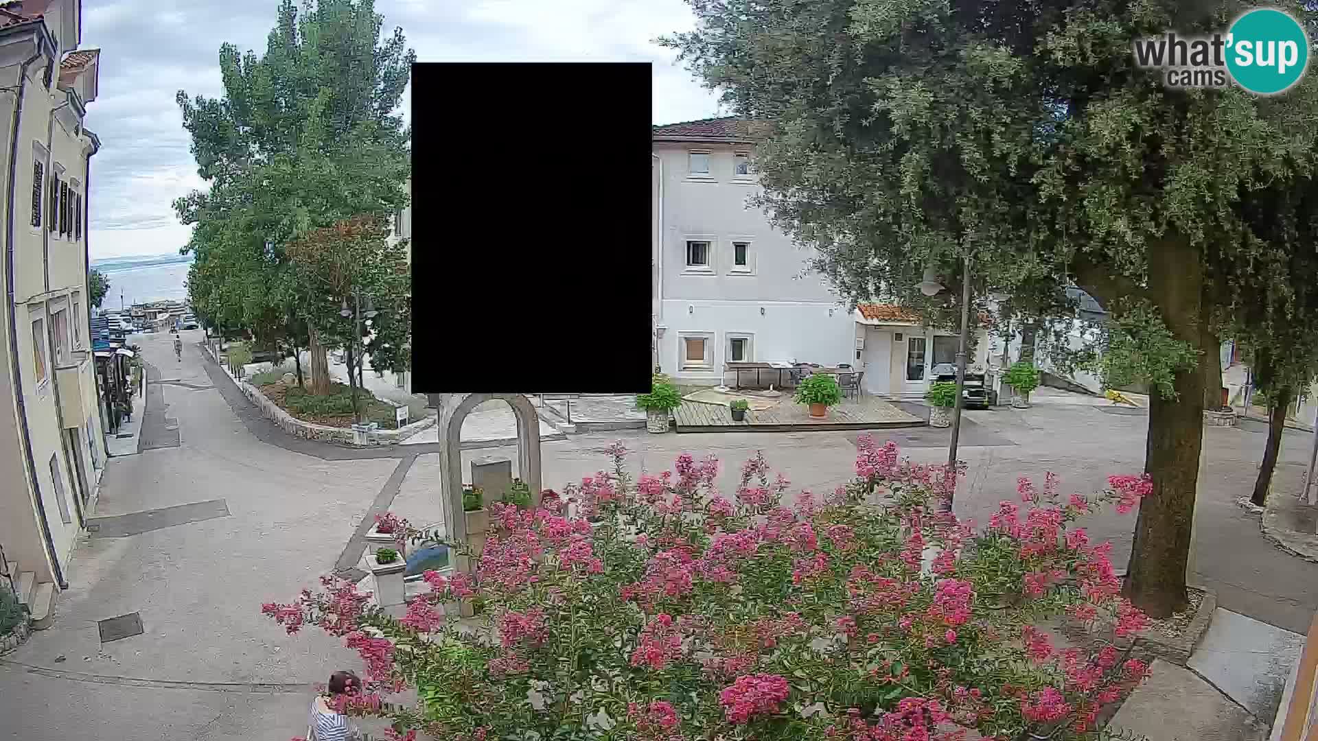 Webcam Mošćenička Draga Center – Live View of the Town Center
