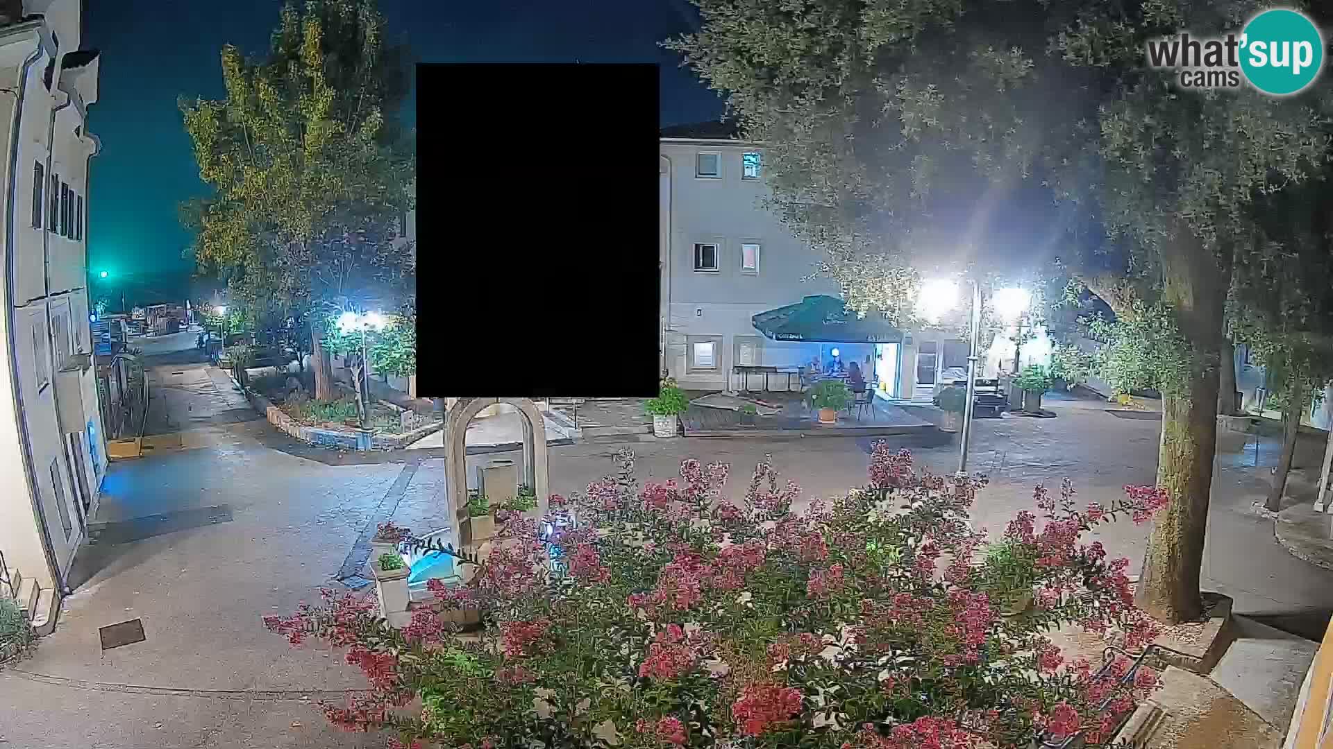 Web kamera centar Mošćeničke Drage – Pogled uživo