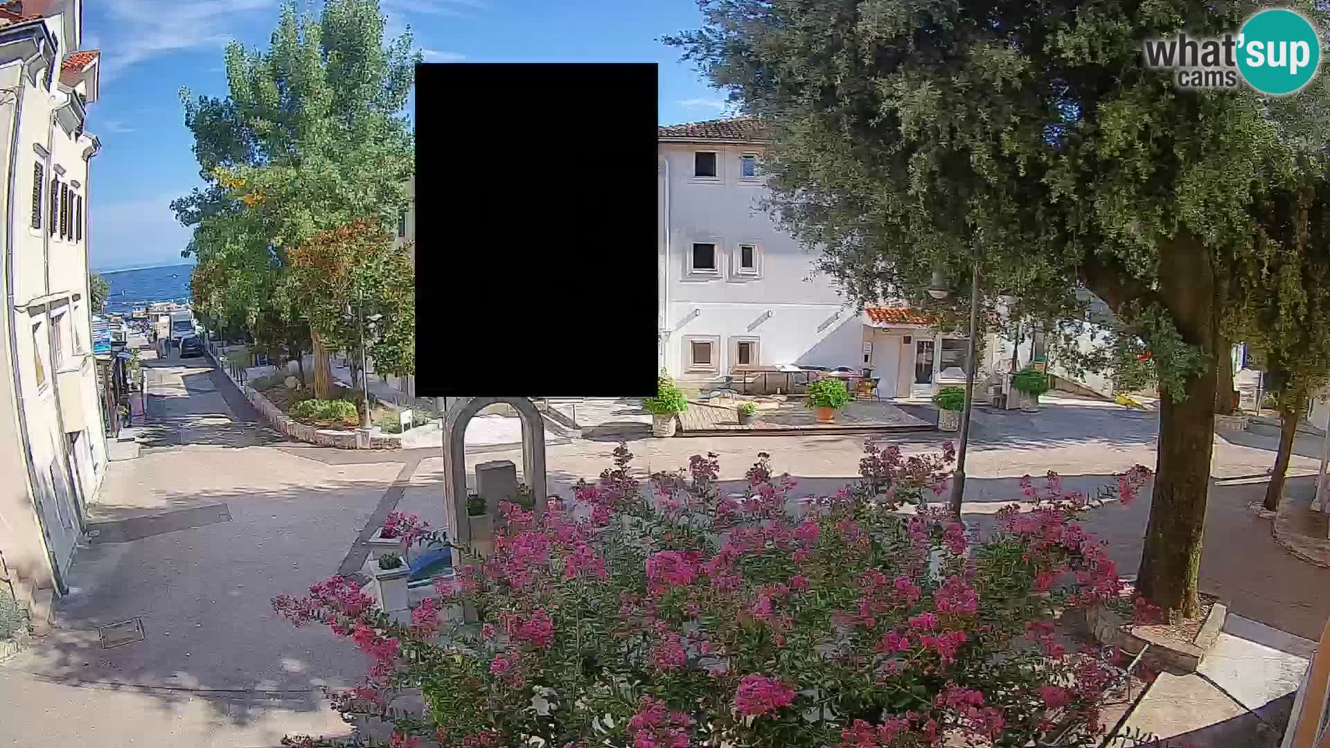 Webcam Mošćenička Draga Center – Live View of the Town Center