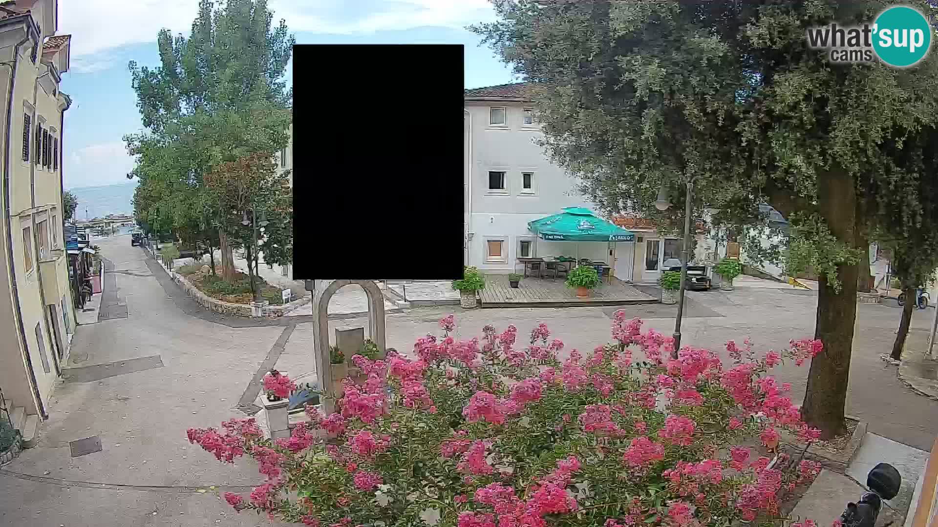 Webcam Mošćenička Draga Center – Live View of the Town Center