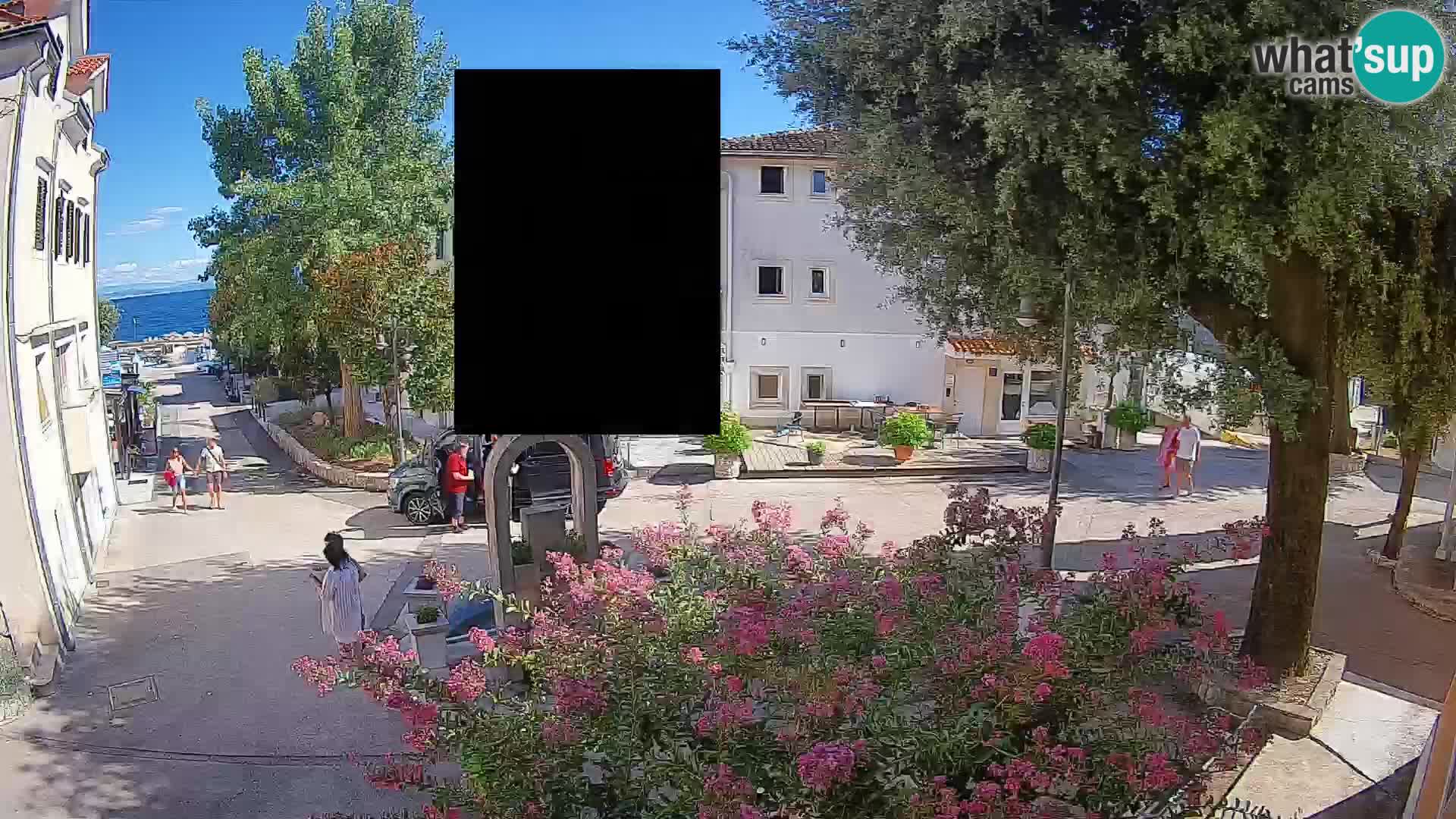 Webcam Mošćenička Draga Center – Live View of the Town Center