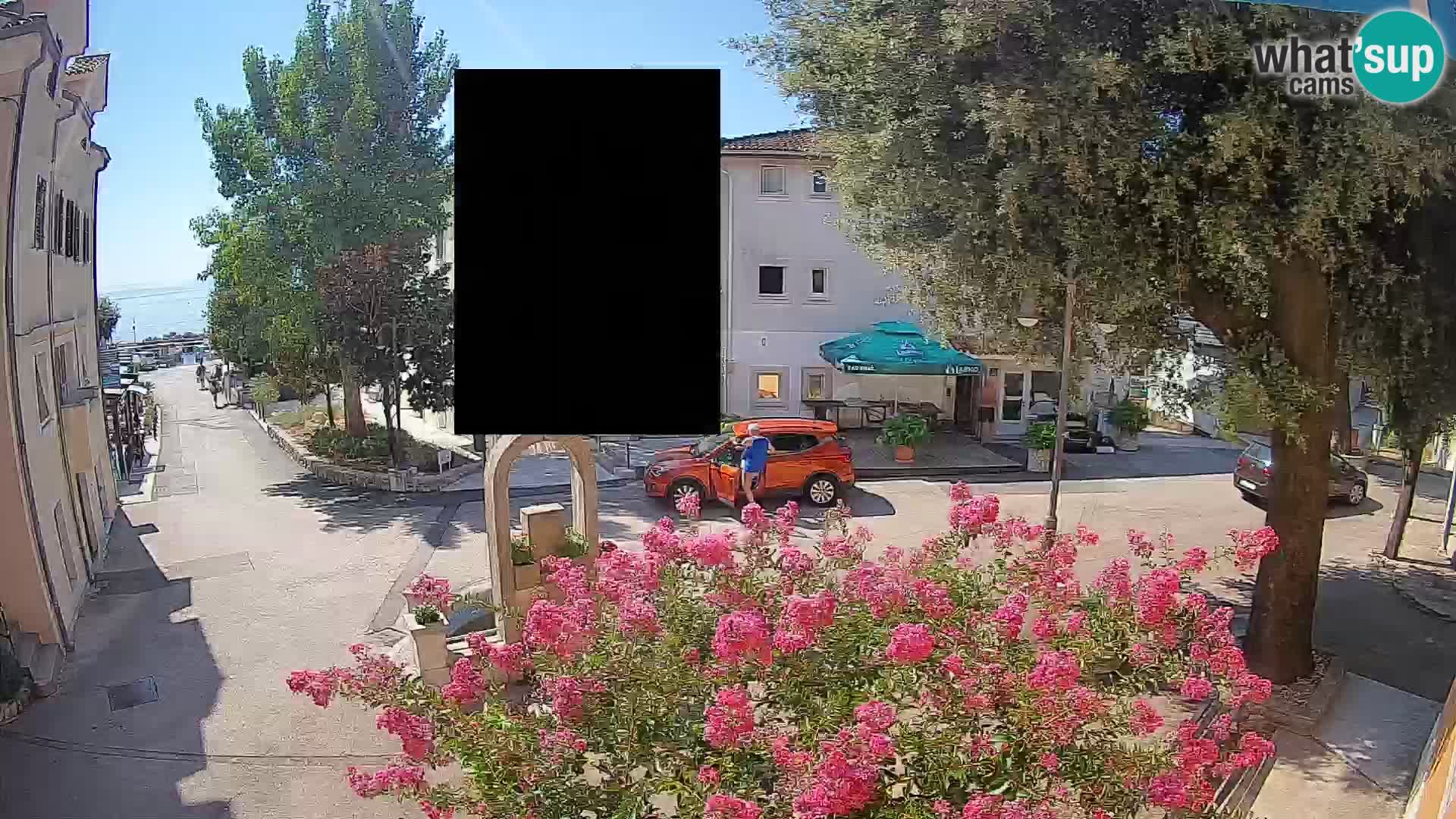 Spletna kamera center Mošćeniška Draga – Pogled v živo