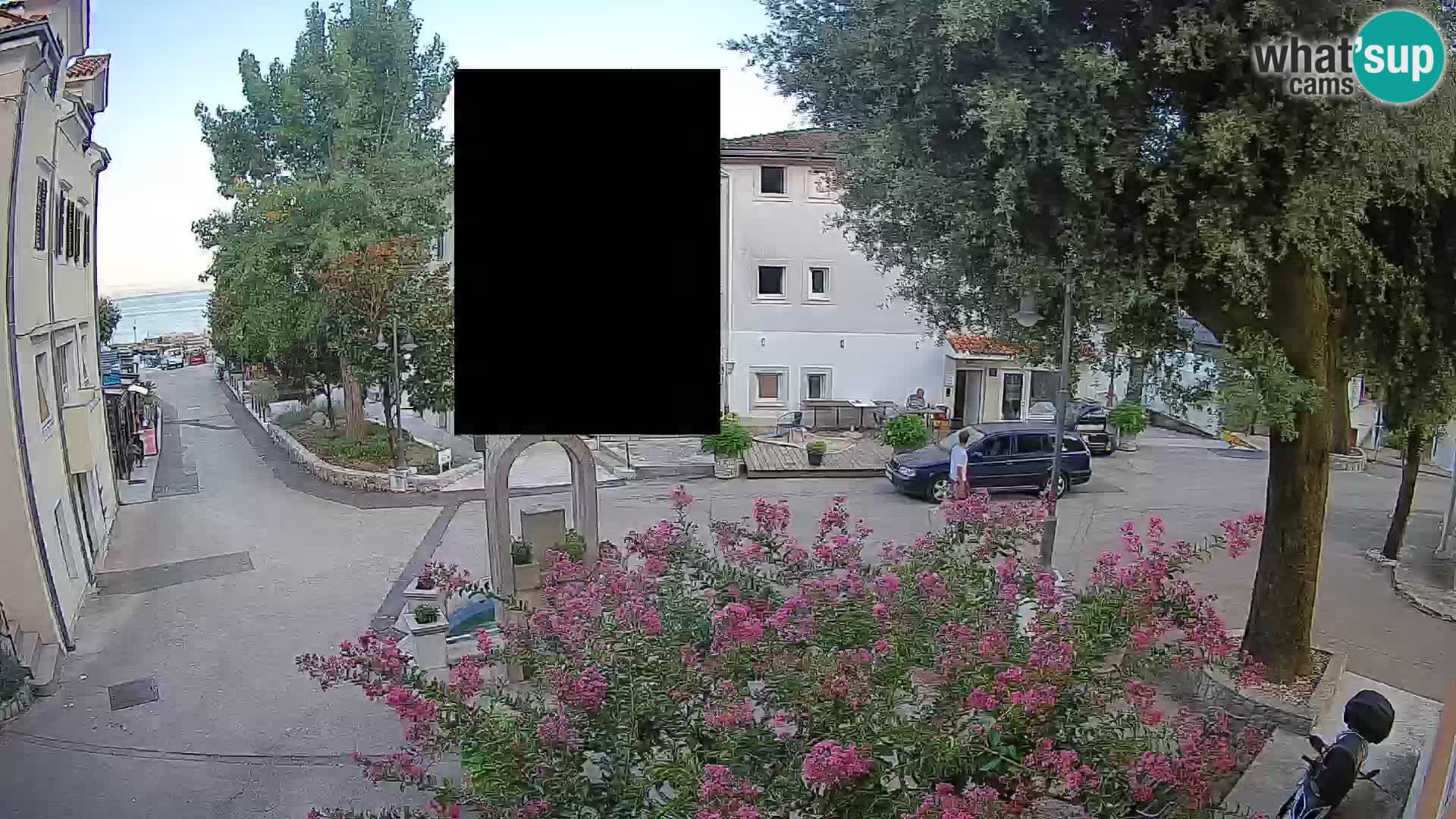 Webcam Mošćenička Draga Center – Live View of the Town Center