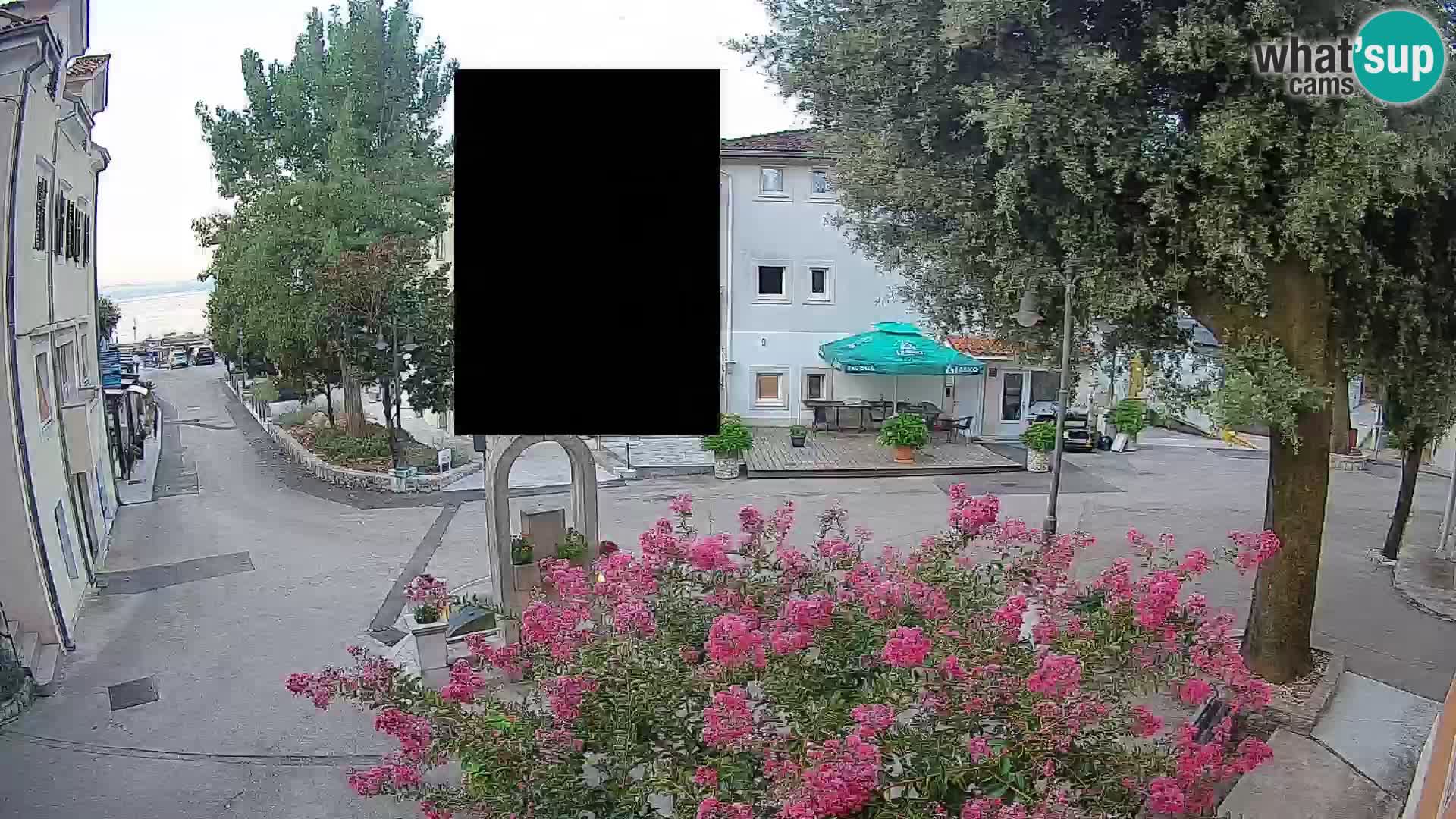 Spletna kamera center Mošćeniška Draga – Pogled v živo