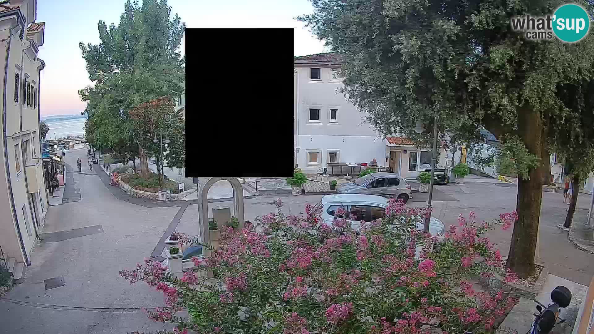 Spletna kamera center Mošćeniška Draga – Pogled v živo