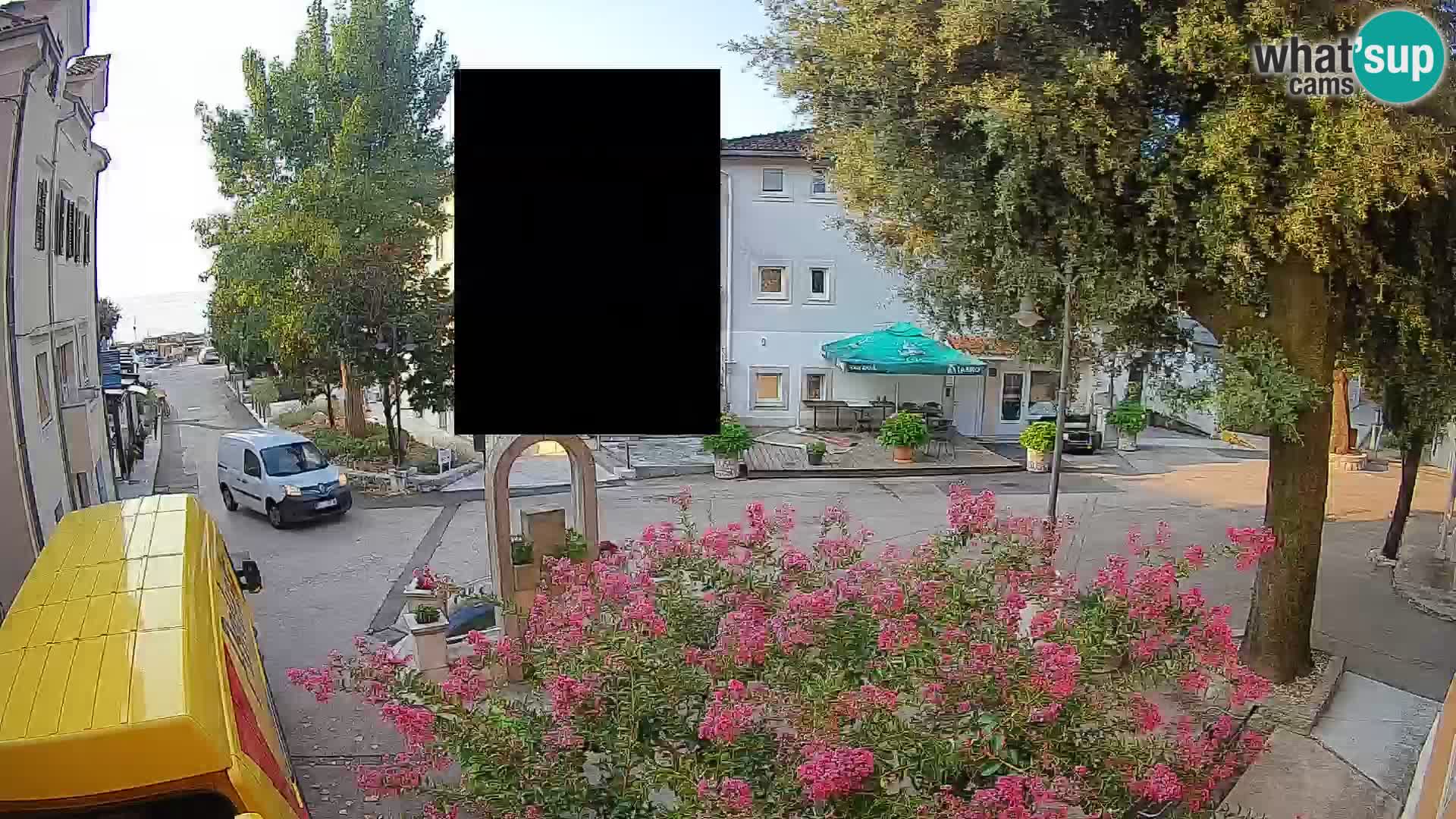 Web kamera centar Mošćeničke Drage – Pogled uživo