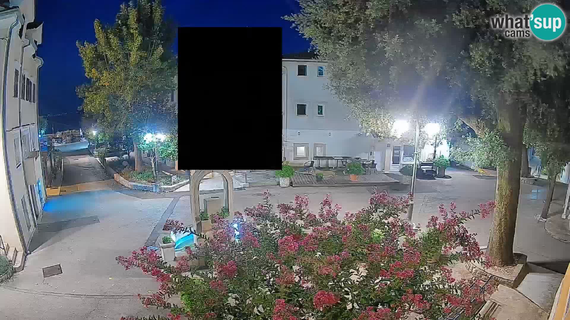 Webcam Mošćenička Draga Center – Live View of the Town Center