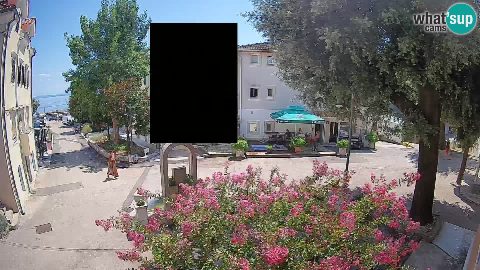 Webcam Mošćenička Draga Center – Live View of the Town Center